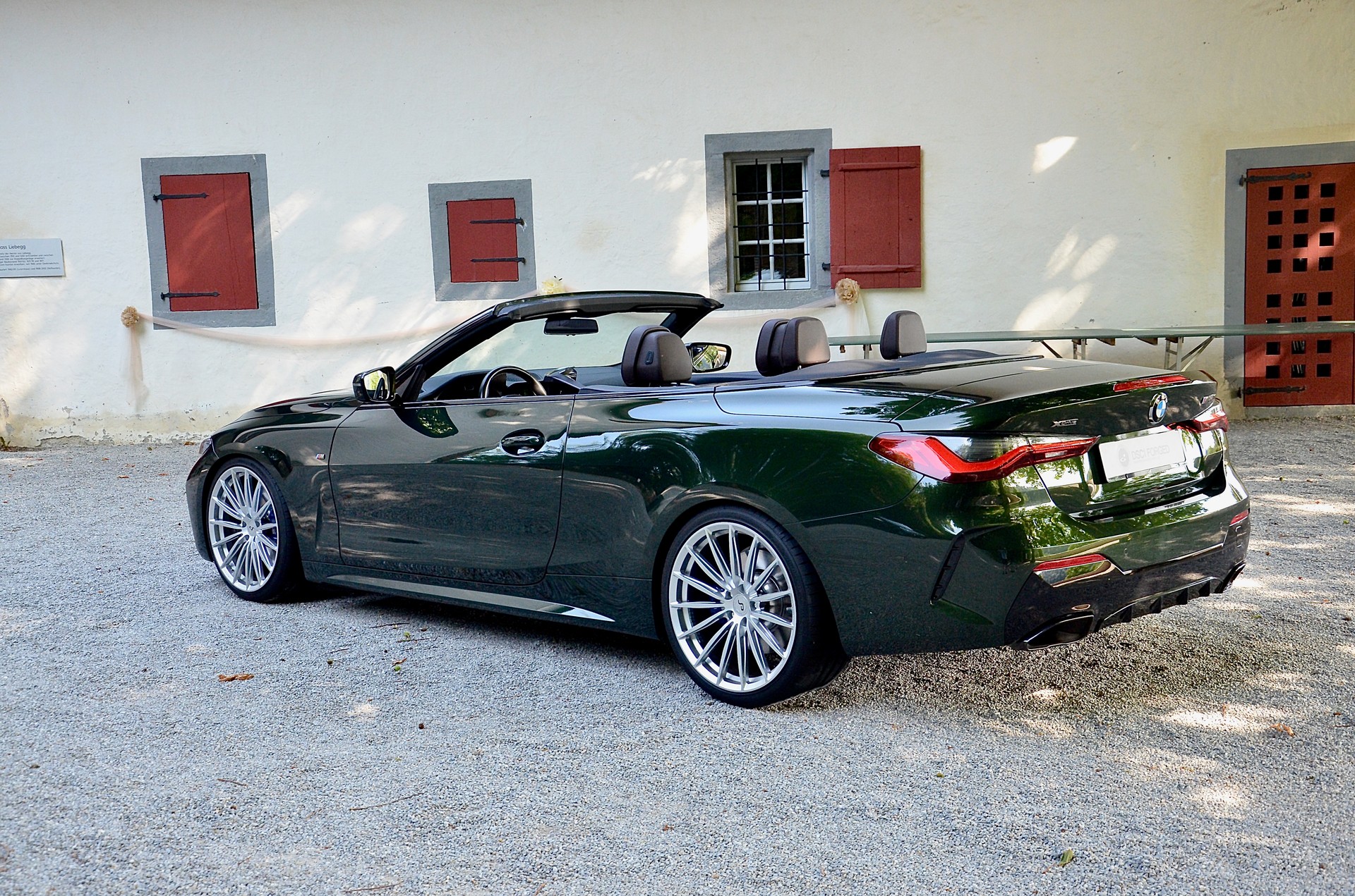 BMW M440i xDrive 48V Cabriolet Steptronic-image-9