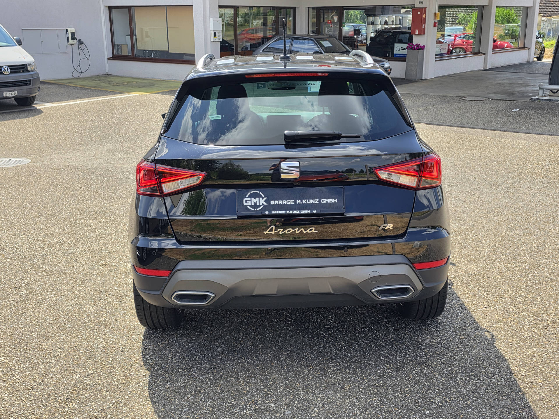 SEAT Arona 1.5 TSI FR DSG-image-3