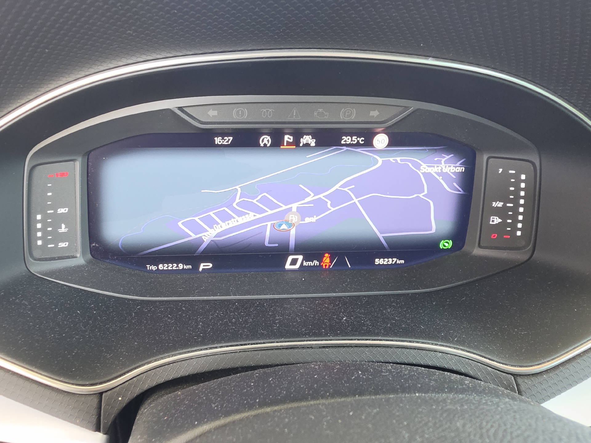 SEAT Arona 1.5 TSI FR DSG-image-25
