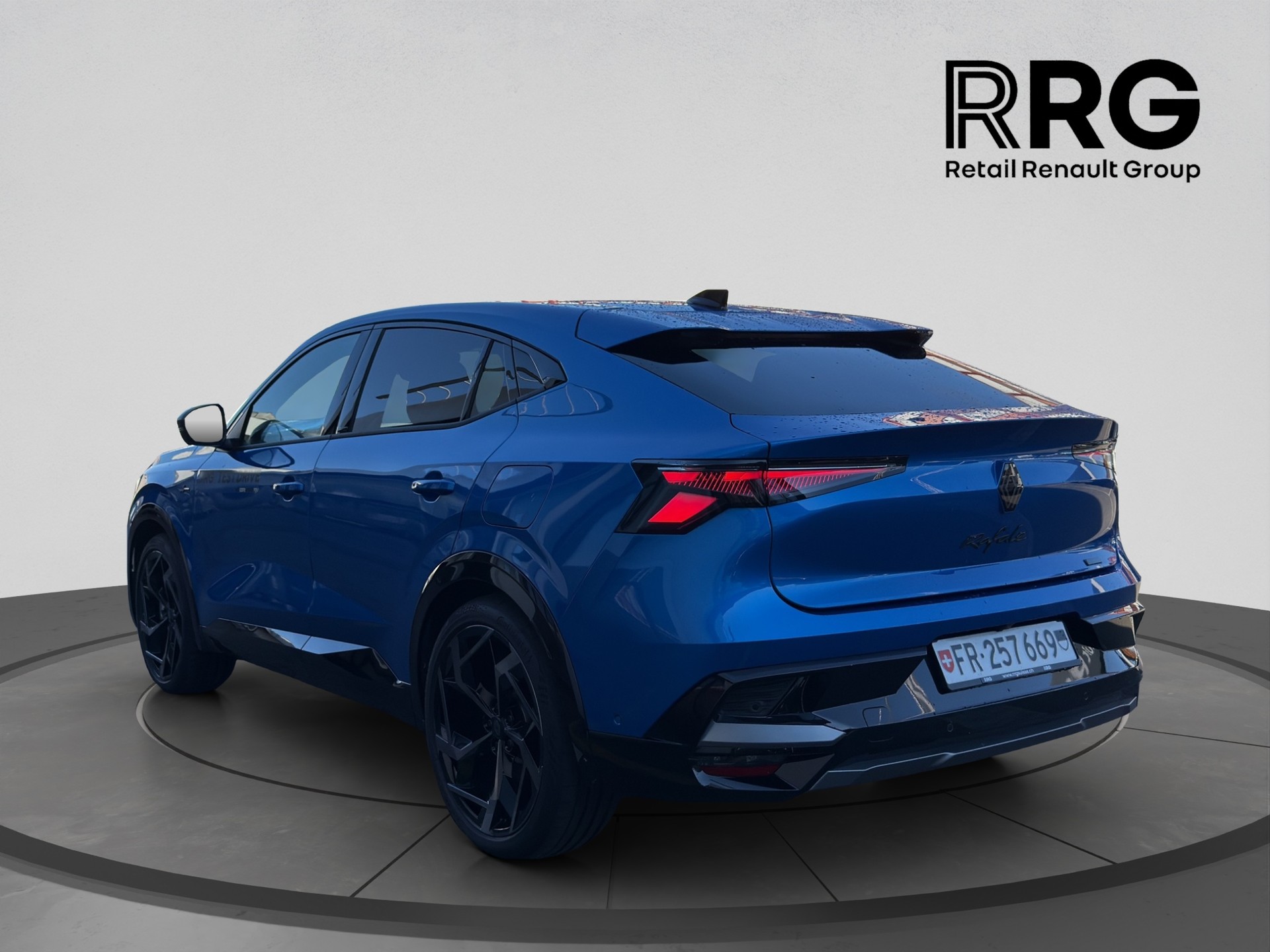 RENAULT Rafale 1.2 E-Tech Plug-in Hybrid 300 4x4 Atelier Alpine-image-4