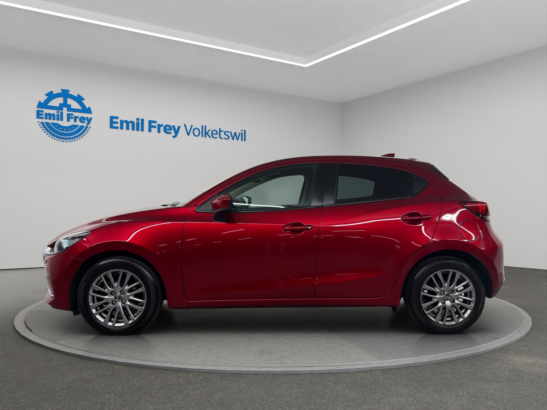 MAZDA 2 1.5 90 Revolution-showroom-element-1
