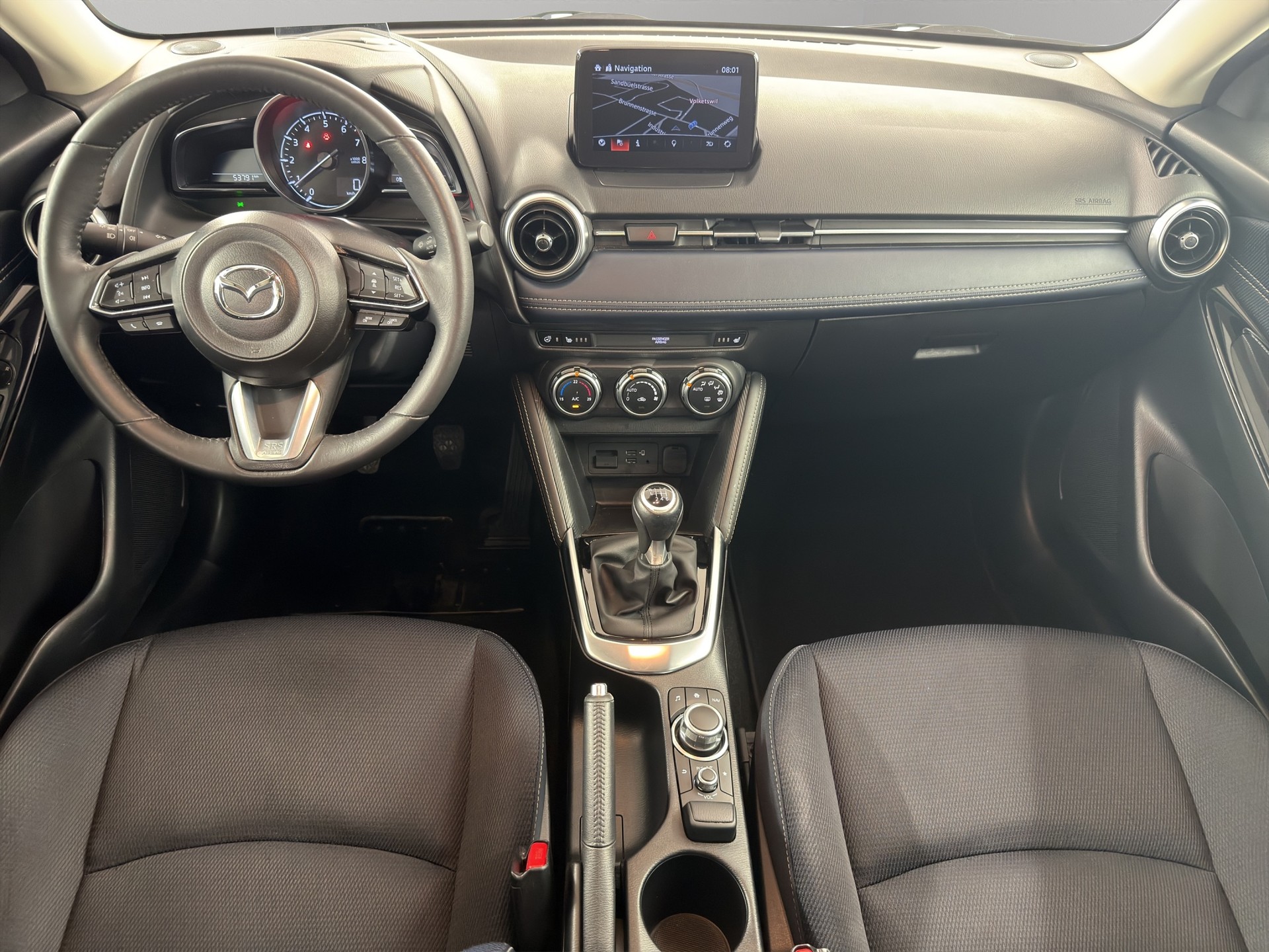 MAZDA 2 1.5 90 Revolution-image-10