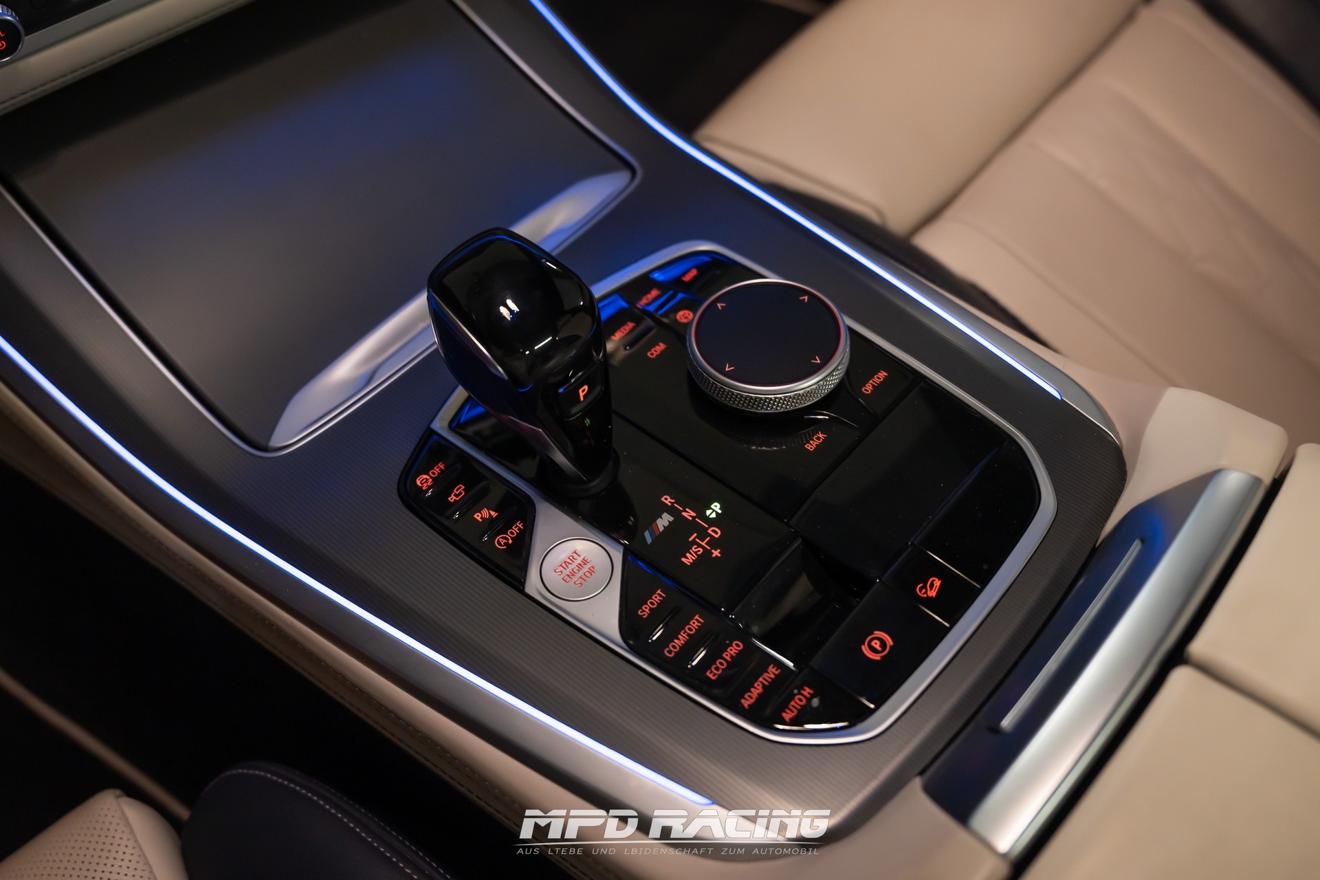 BMW X5 xDrive M50d Steptronic-image-23