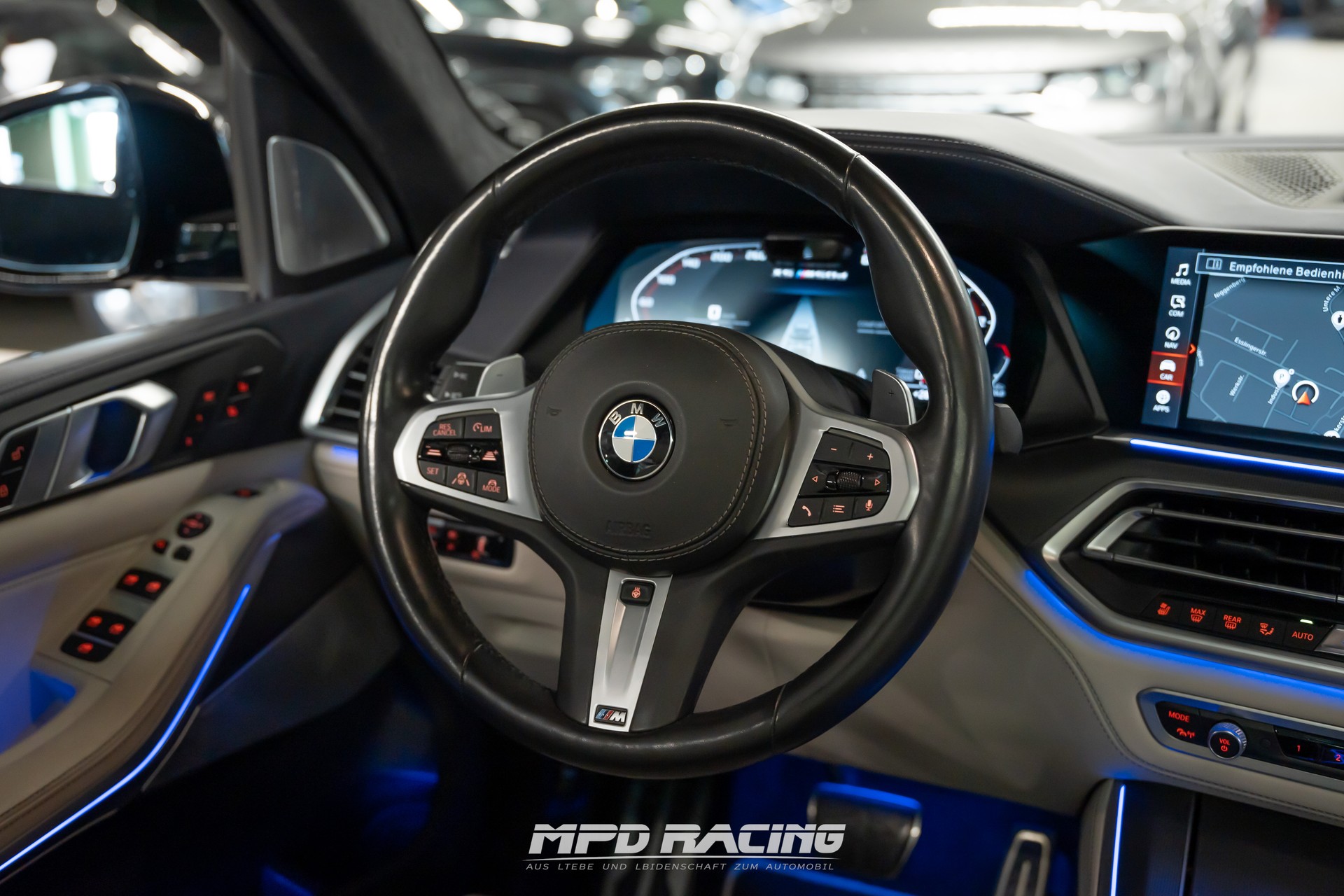 BMW X5 xDrive M50d Steptronic-image-21