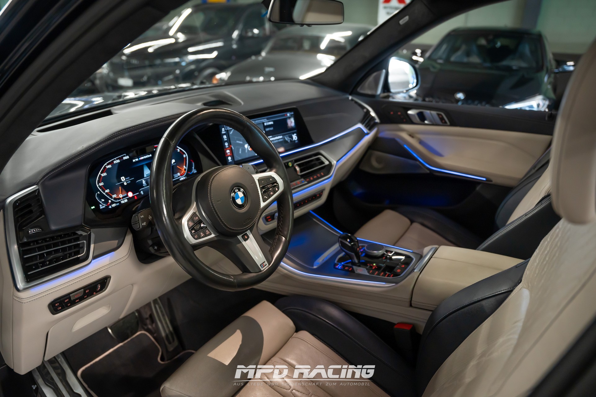 BMW X5 xDrive M50d Steptronic-image-18