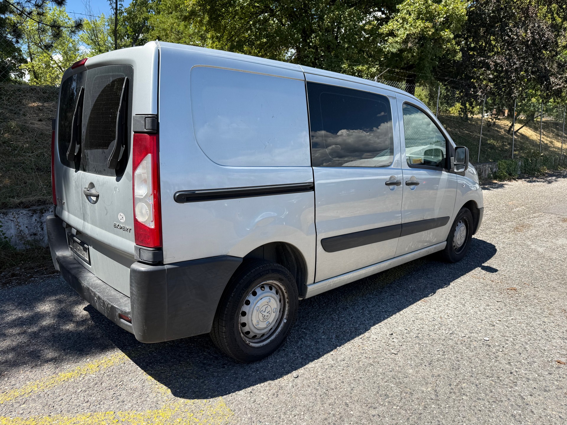 PEUGEOT Expert 2.0 HDi 229 L2H1-image-3