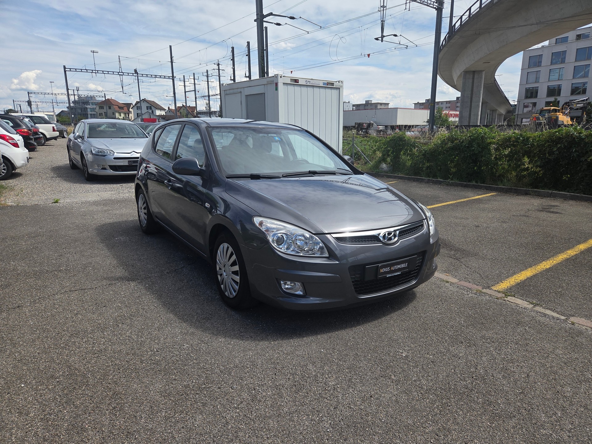 HYUNDAI i30 1.6 CRDi Style-image-5