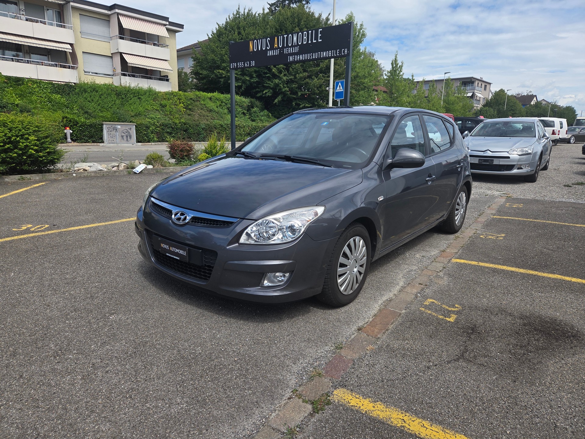 HYUNDAI i30 1.6 CRDi Style-image-0