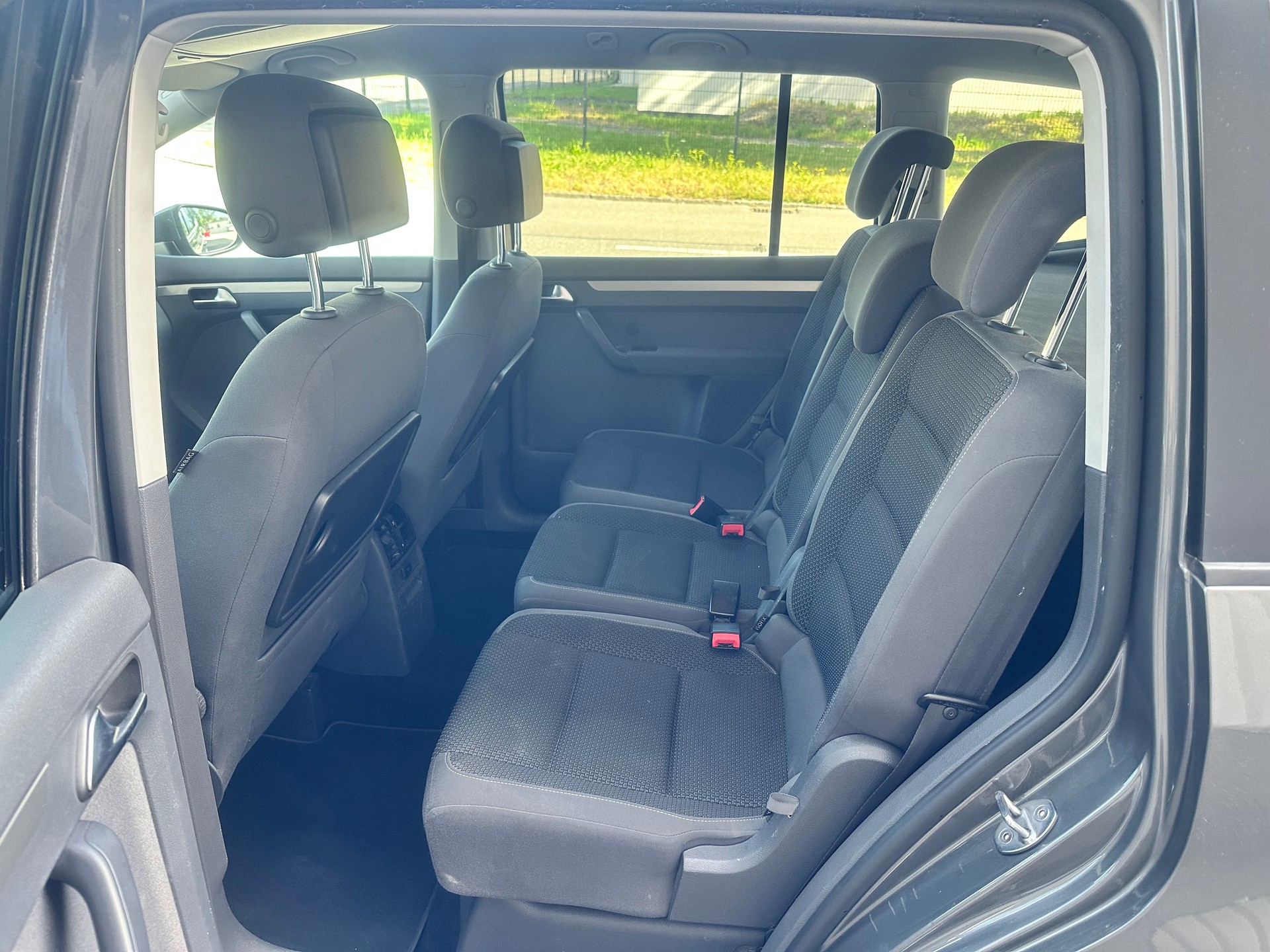 VW Touran 1.4 TSI Comfortline DSG-image-12