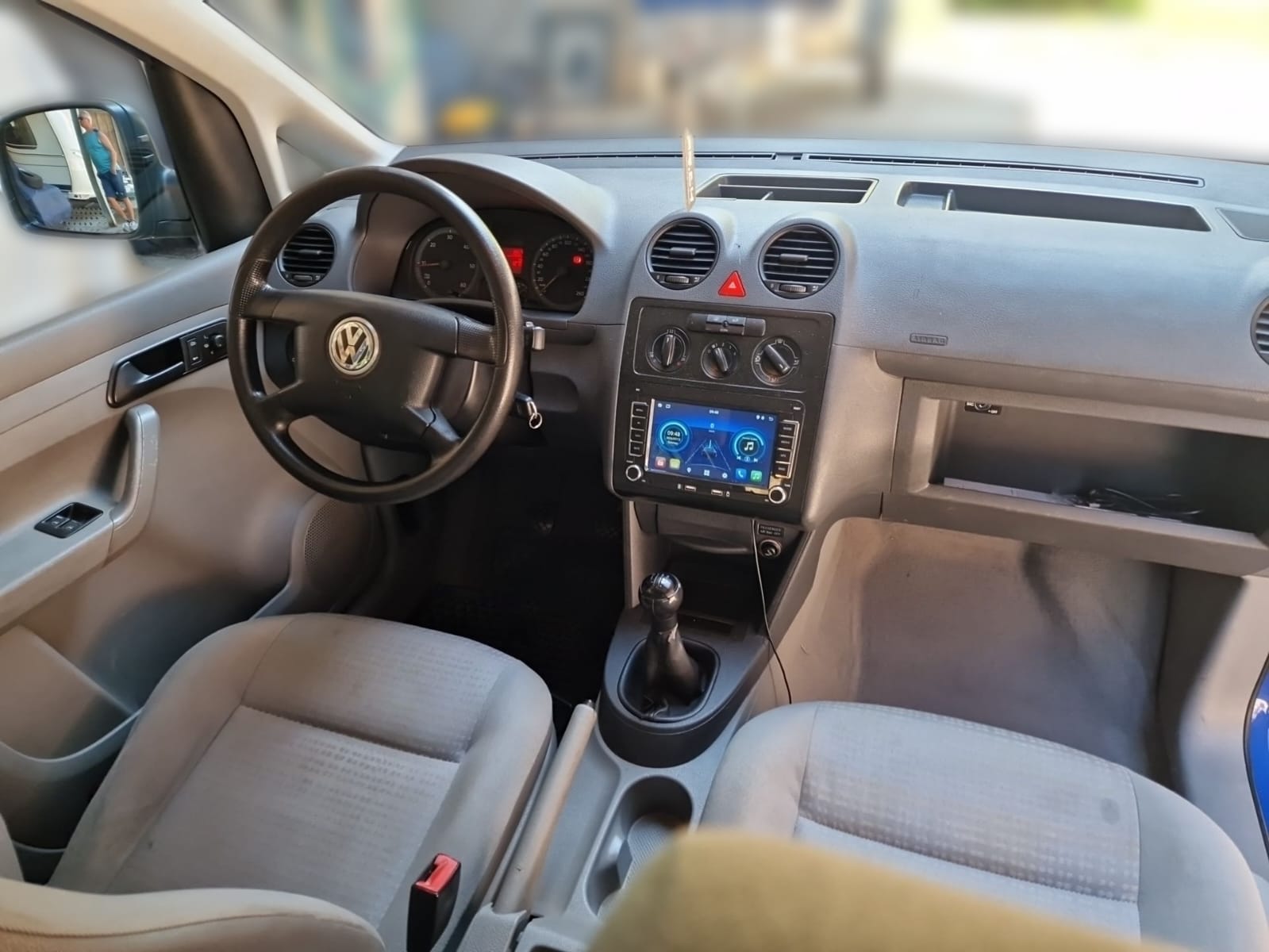 VW Caddy 1.9TDI PD-image-10