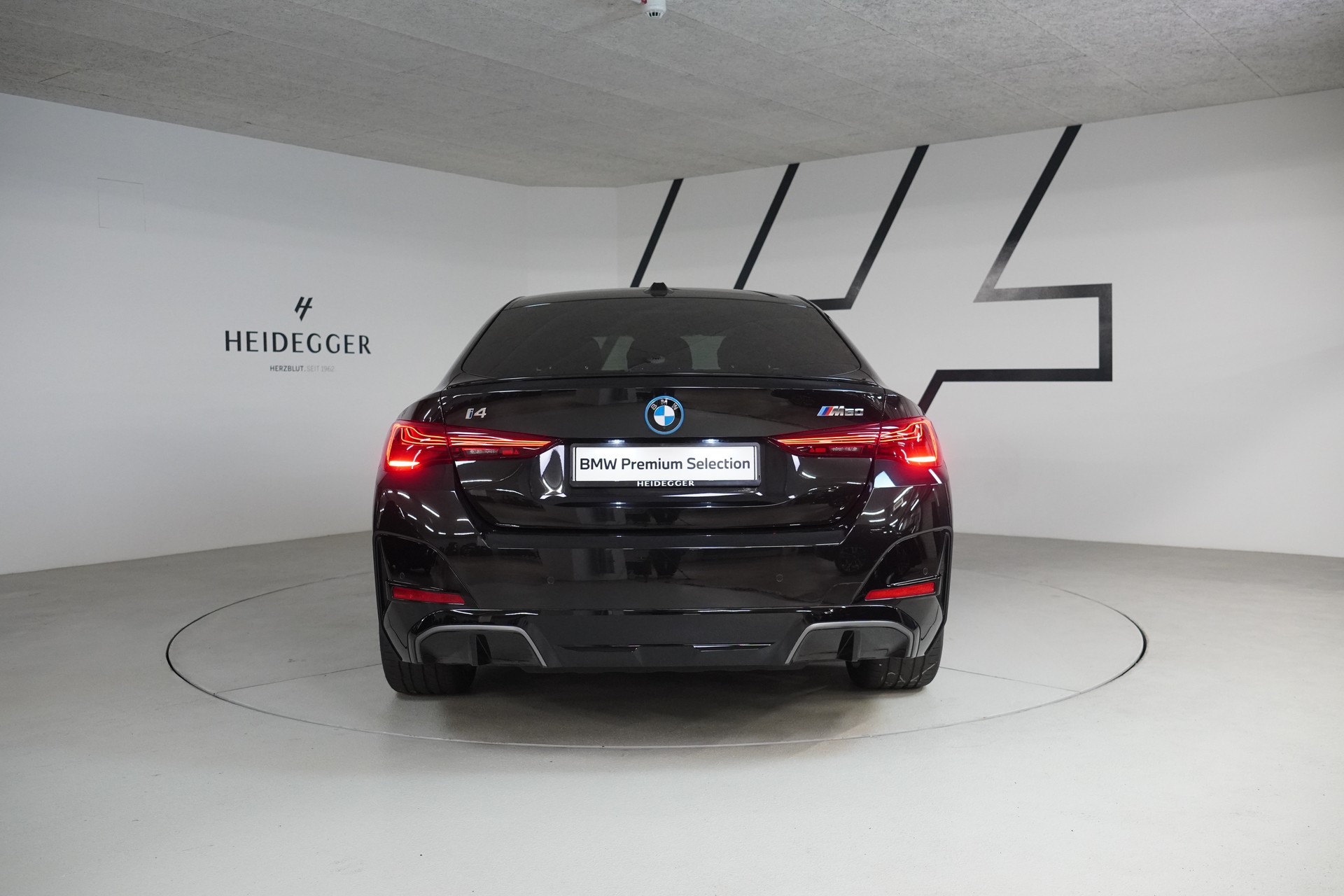 BMW i4 M60 M Sport Pro-image-5