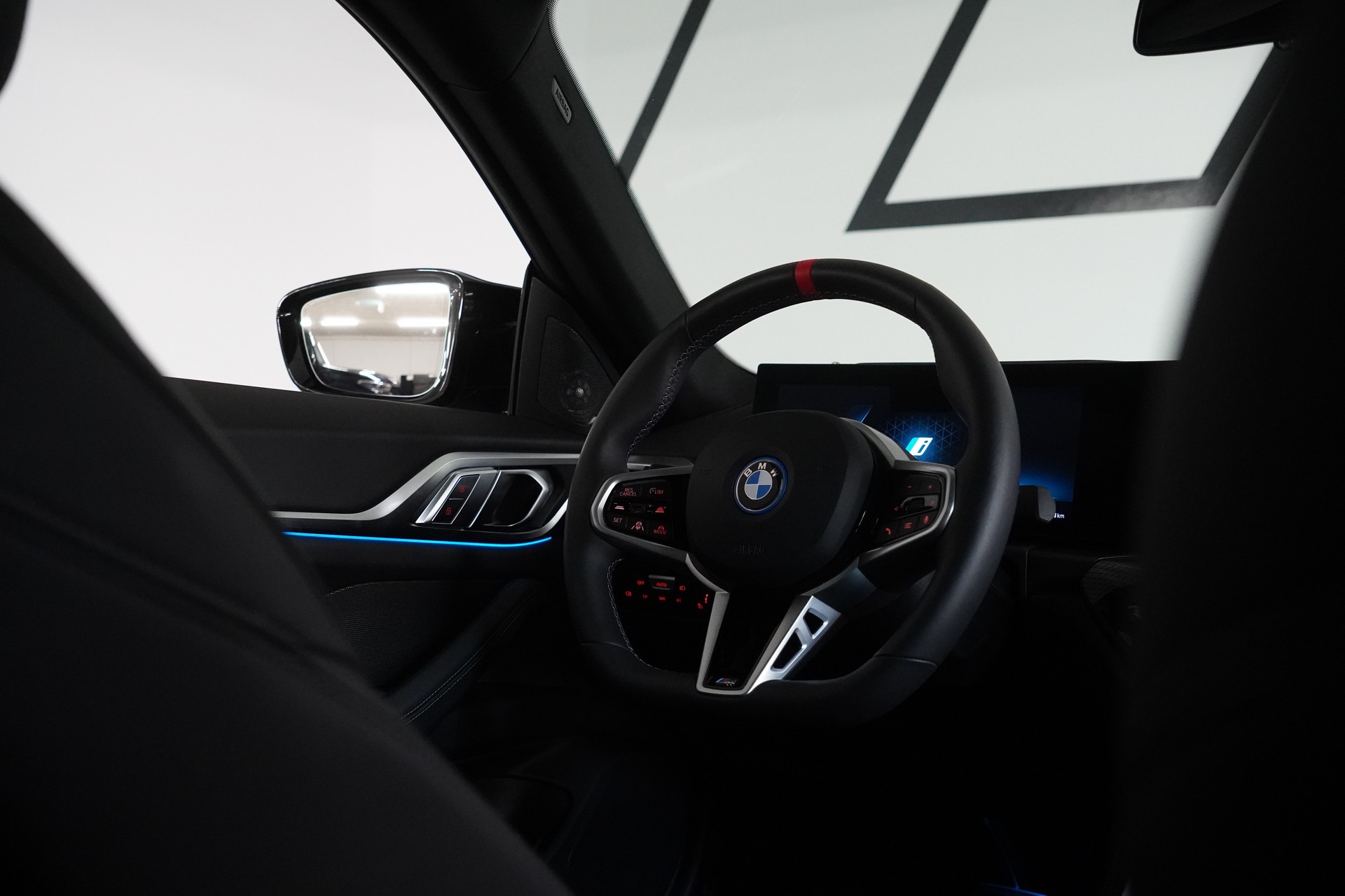 BMW i4 M60 M Sport Pro-image-22