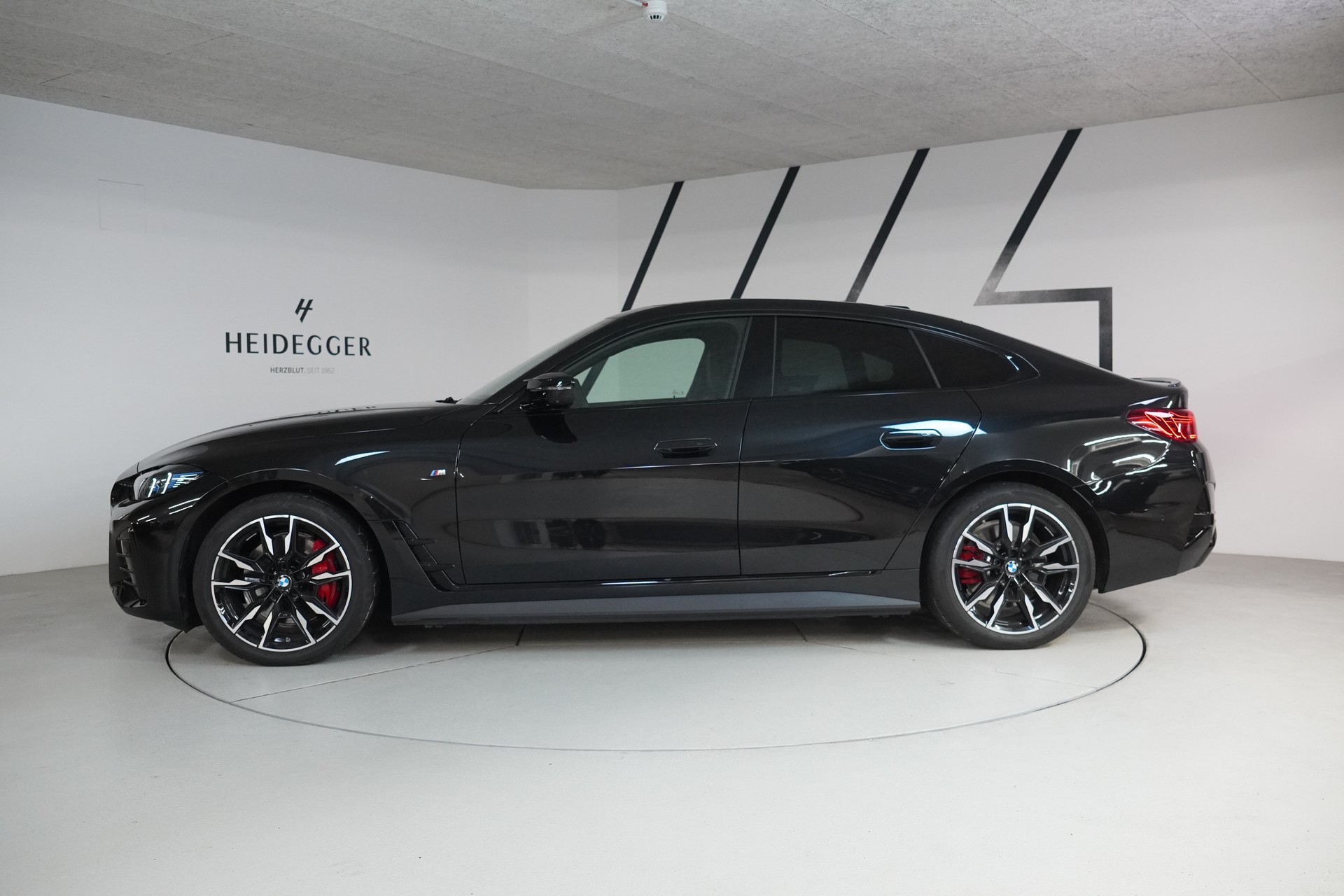 BMW i4 M60 M Sport Pro-image-3