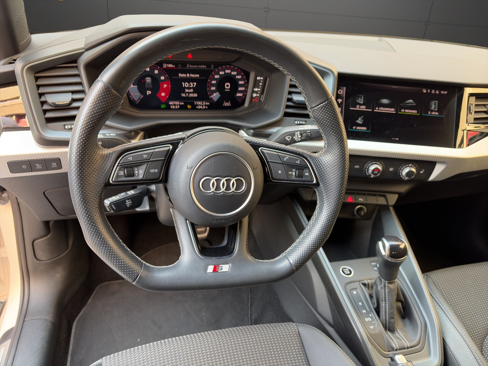 AUDI A1 allstreet 30 TFSI Attraction S-tronic-image-13