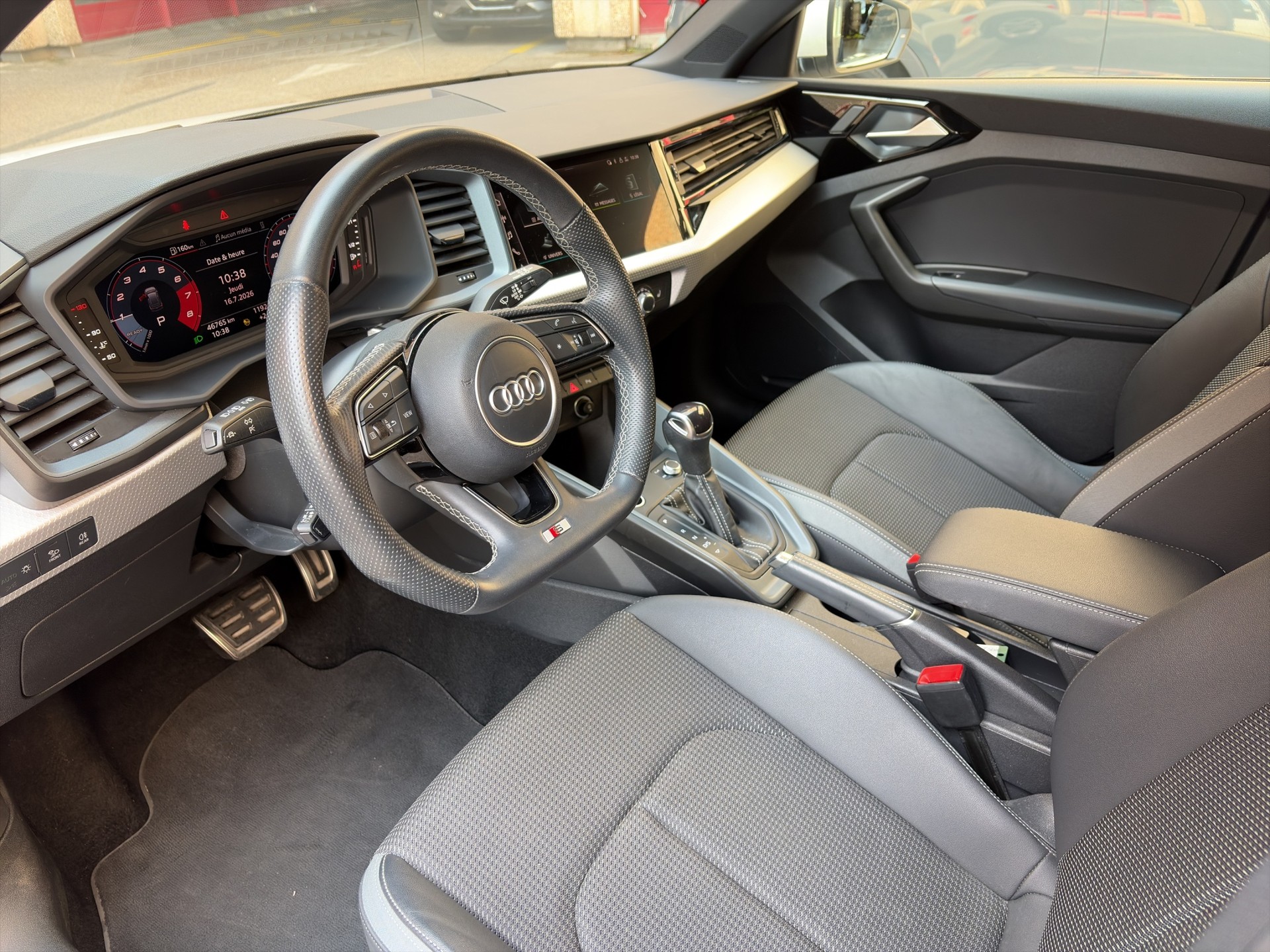 AUDI A1 allstreet 30 TFSI Attraction S-tronic-image-12