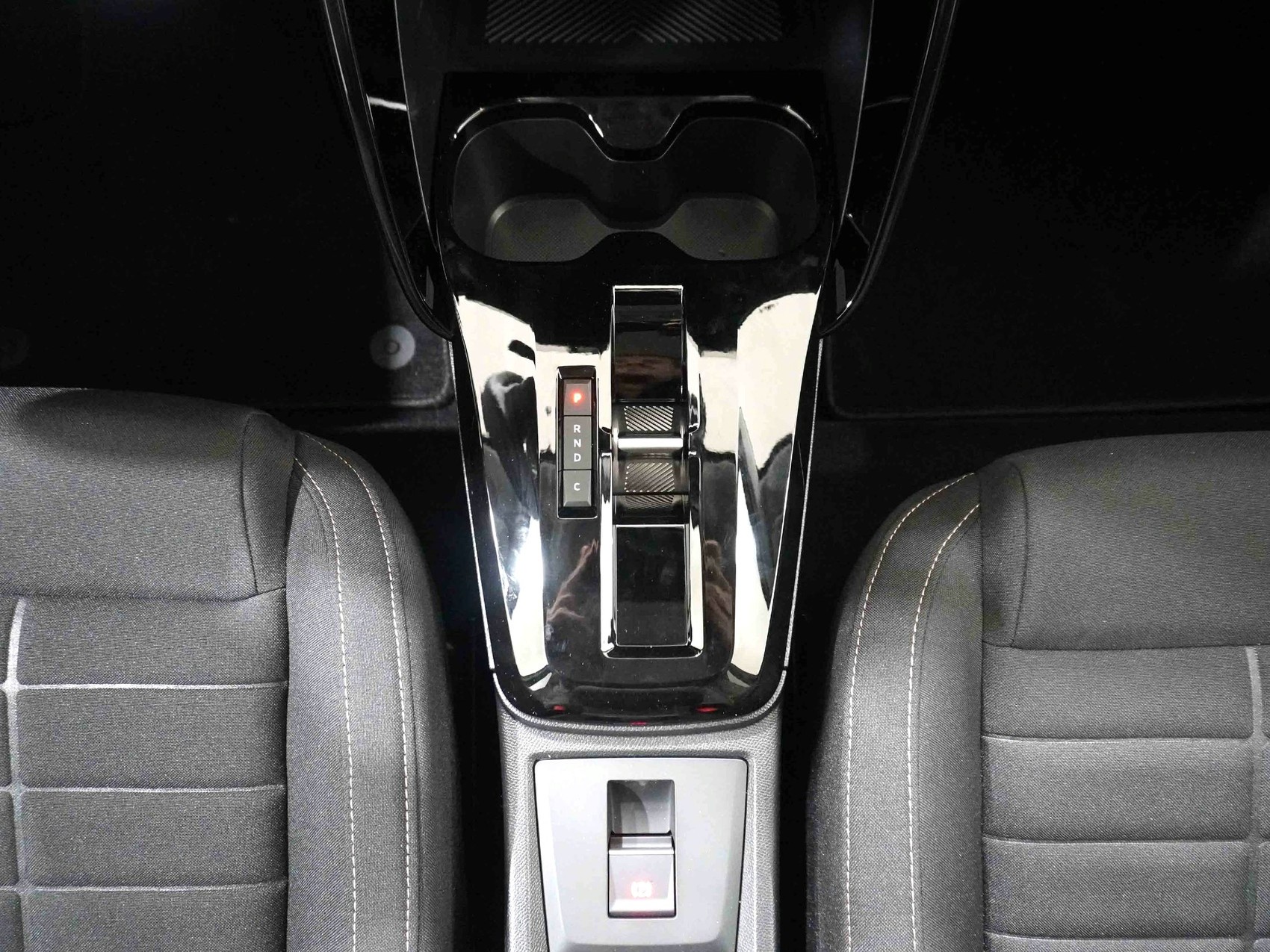 CITROEN C3 Aircross e-You+-image-14