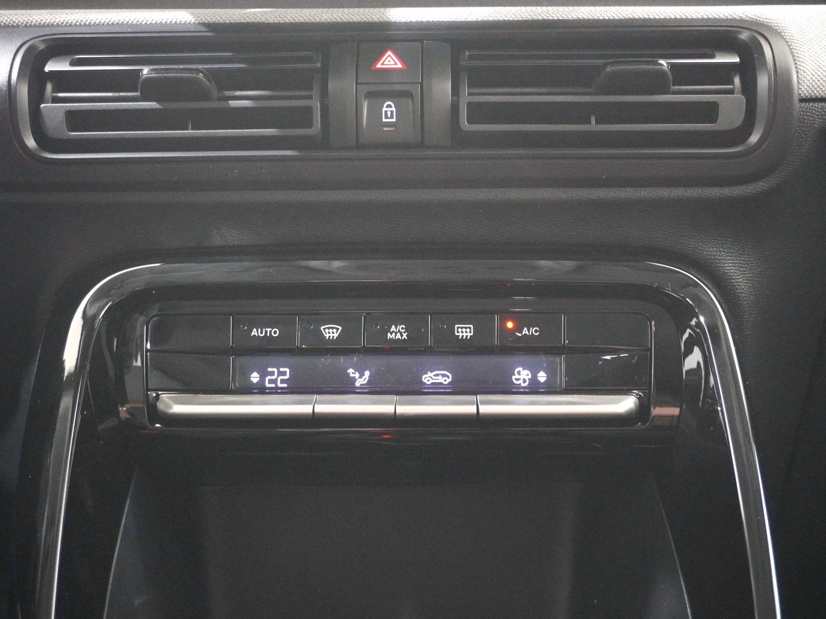CITROEN C3 Aircross e-You+-image-13