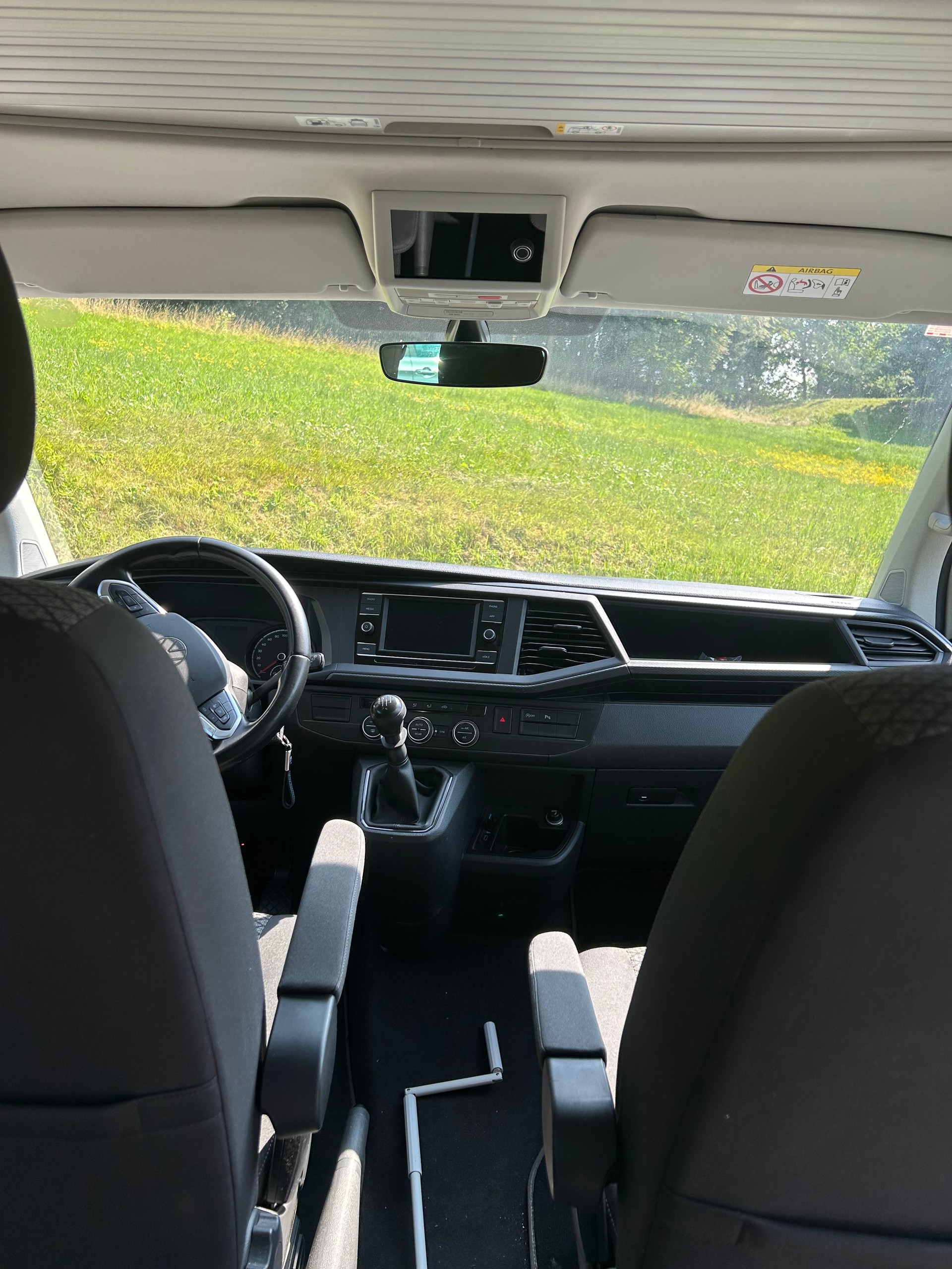 VW CALIFORNIA-image-5