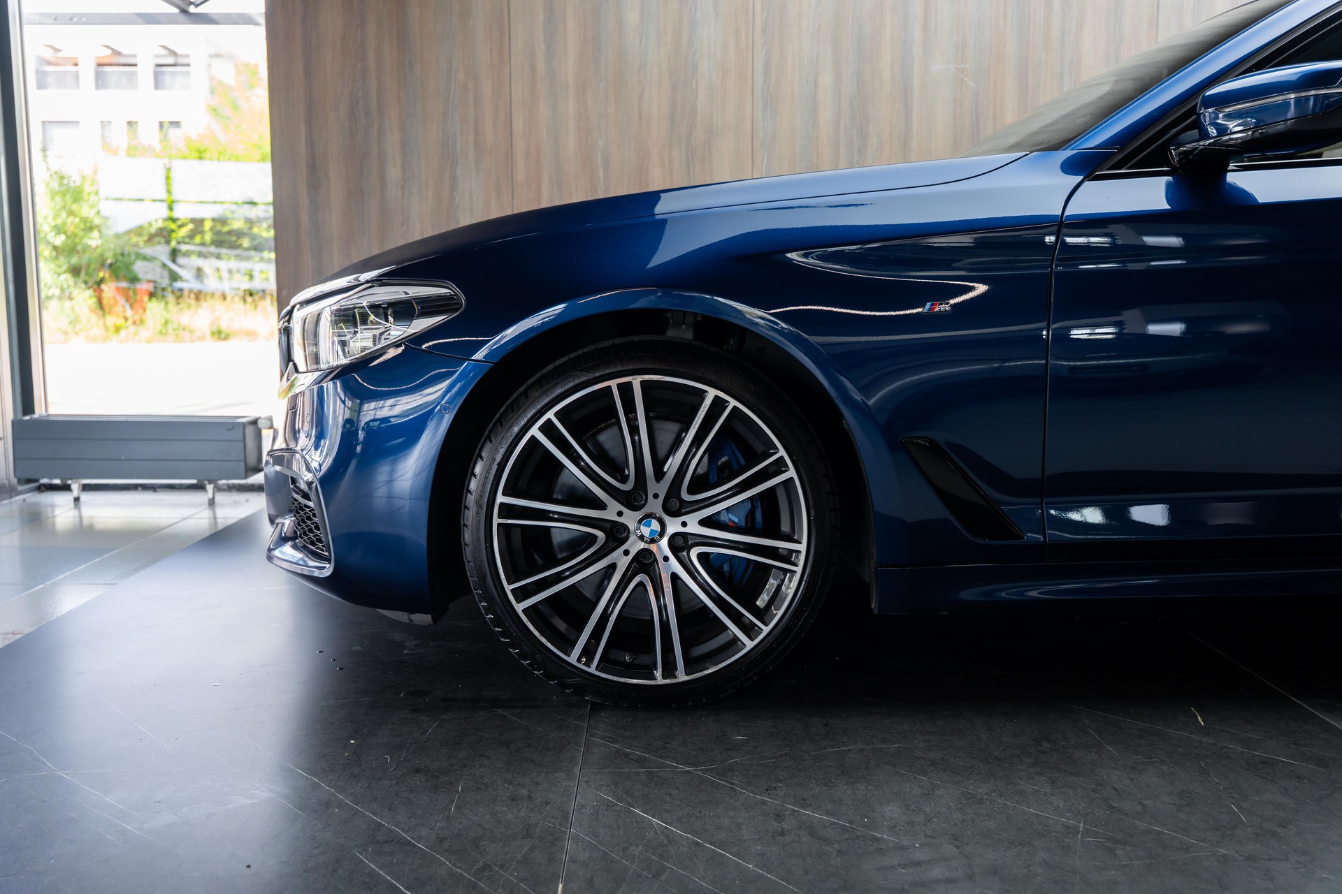 BMW 540d xDrive Touring Steptronic-image-29