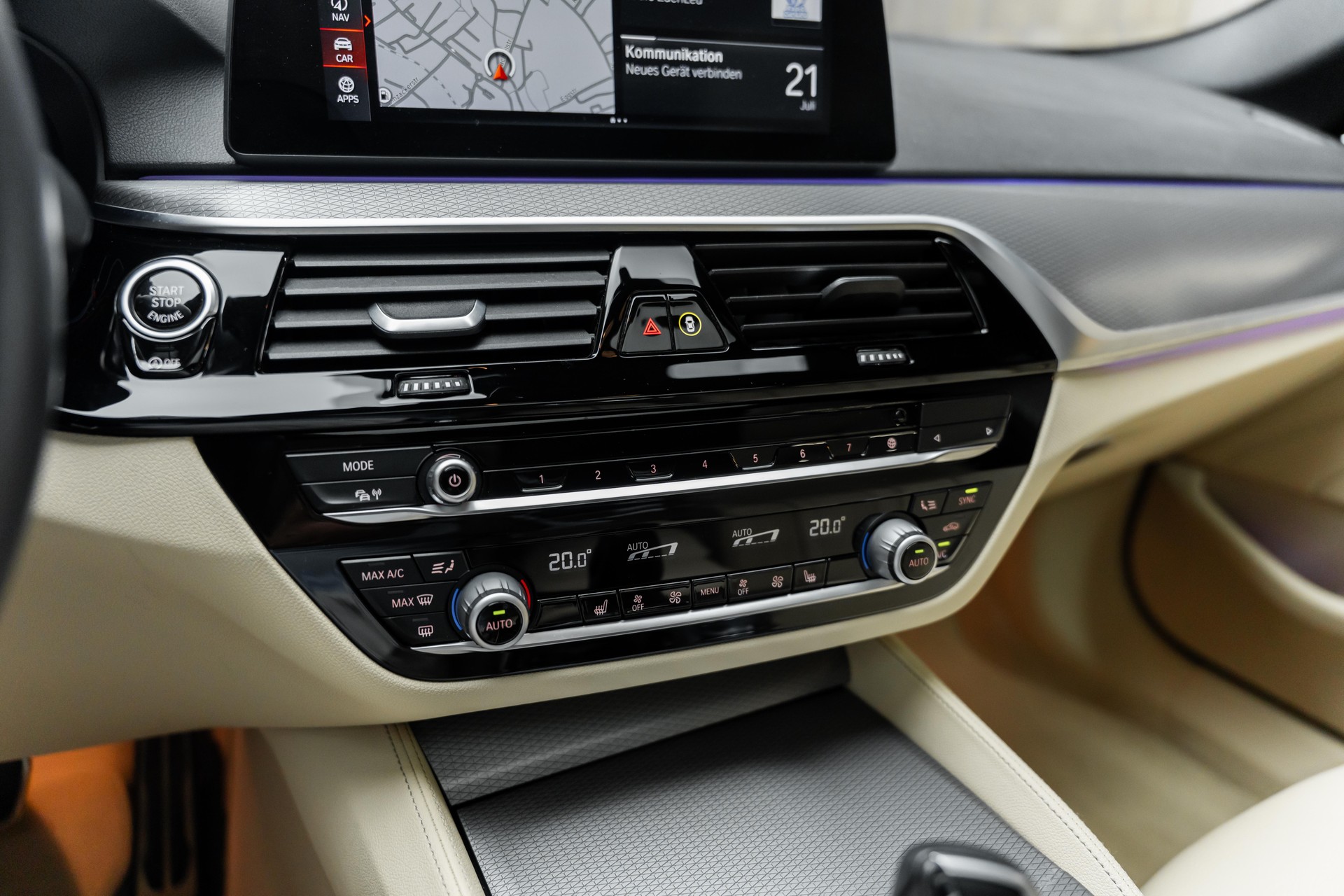 BMW 540d xDrive Touring Steptronic-image-16