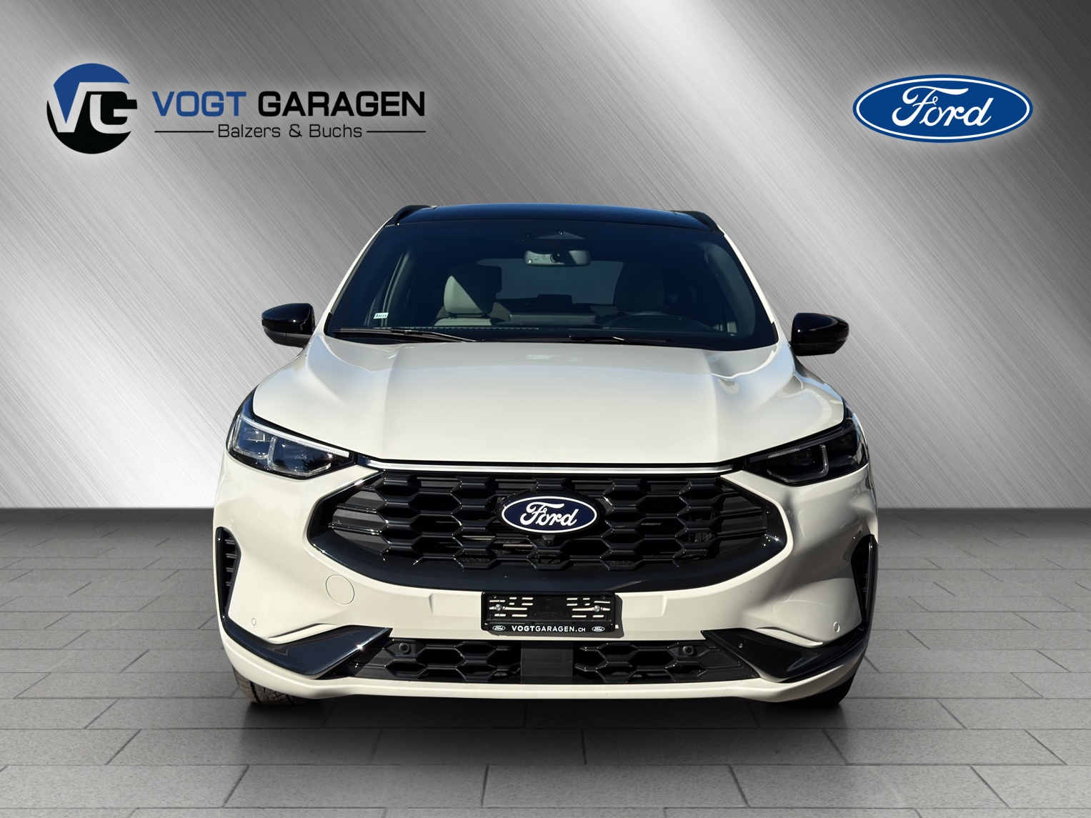 FORD Kuga 2.5 Plug-in Hybrid Sound Edition-showroom-element-1