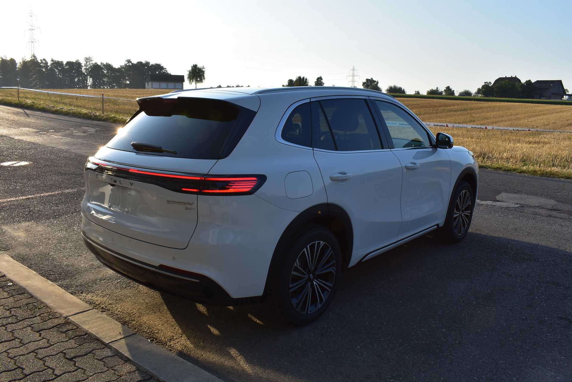 GEELY Starray EM-i Max+ PHEV-image-6