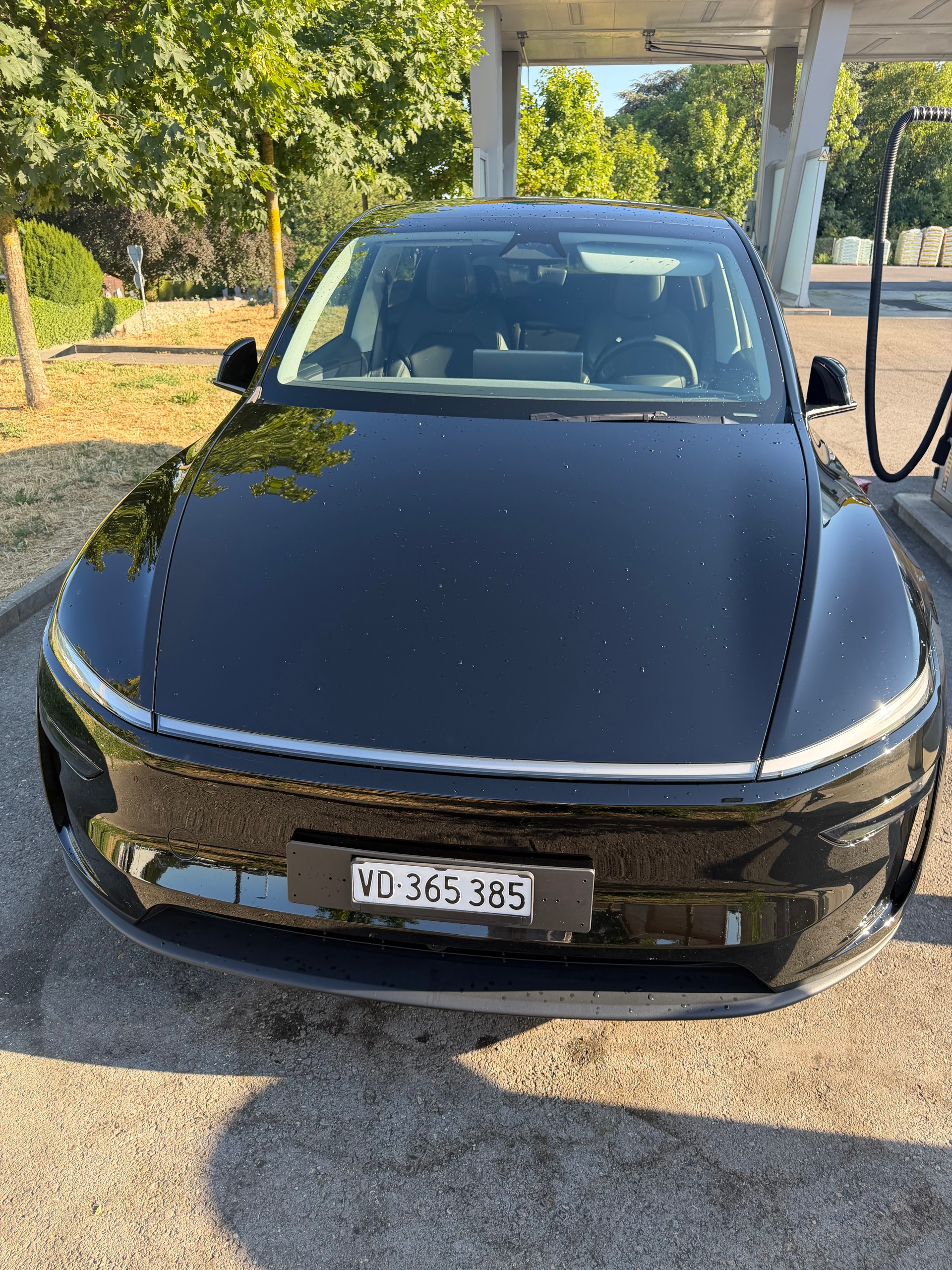 TESLA Long Range D-image-1