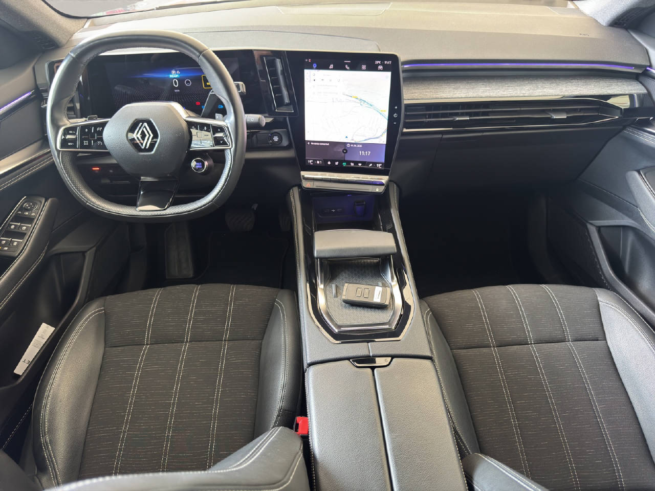 RENAULT Austral 1.2 E-Tech techno Voll-Hybrid 200PS-image-16