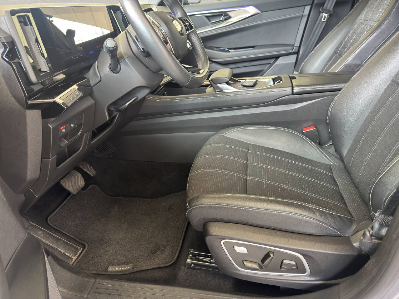 RENAULT Austral 1.2 E-Tech techno Voll-Hybrid 200PS-image-7