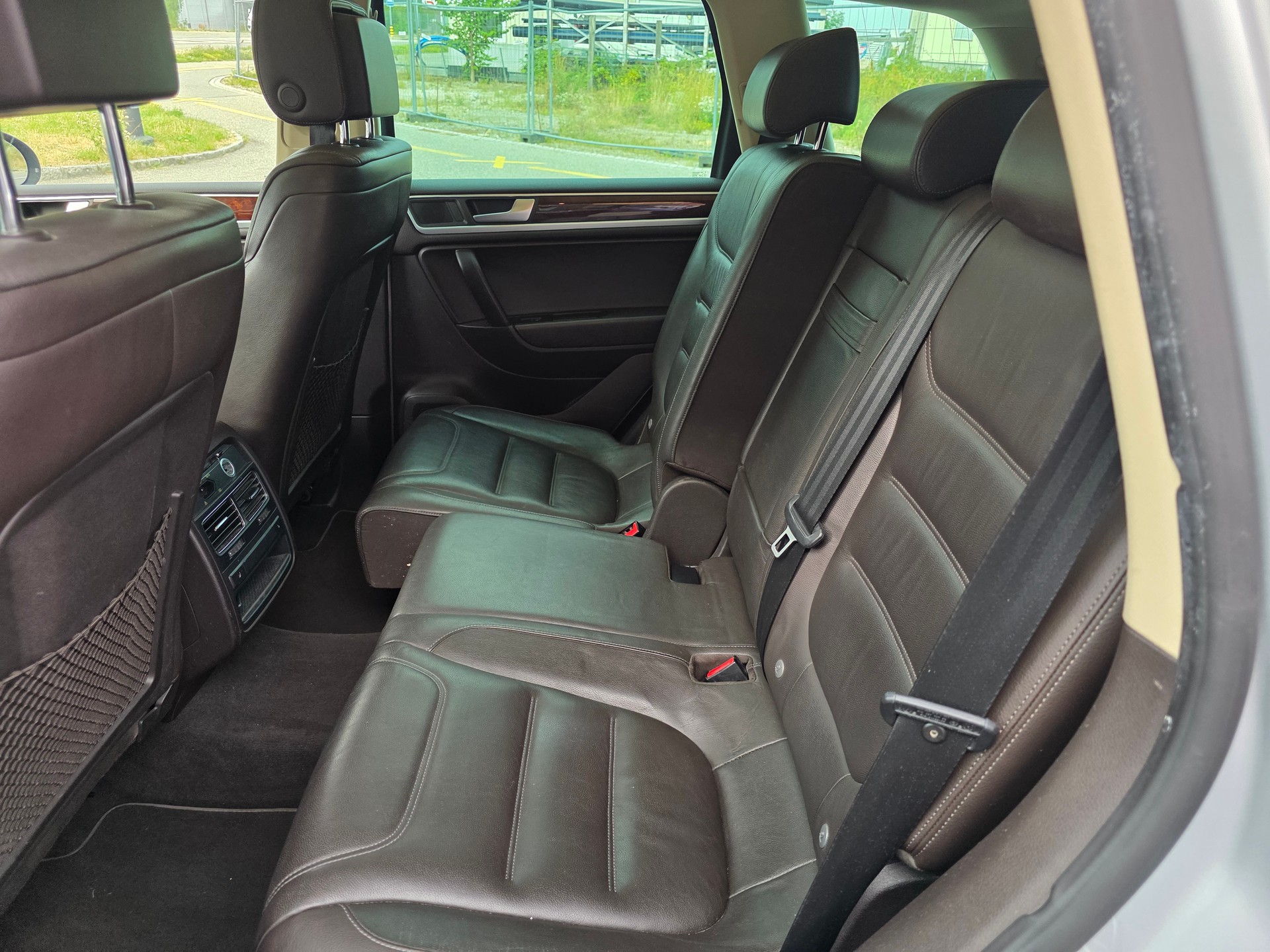 VW Touareg 3.0 TDI BMT Edition X Tiptronic-image-10