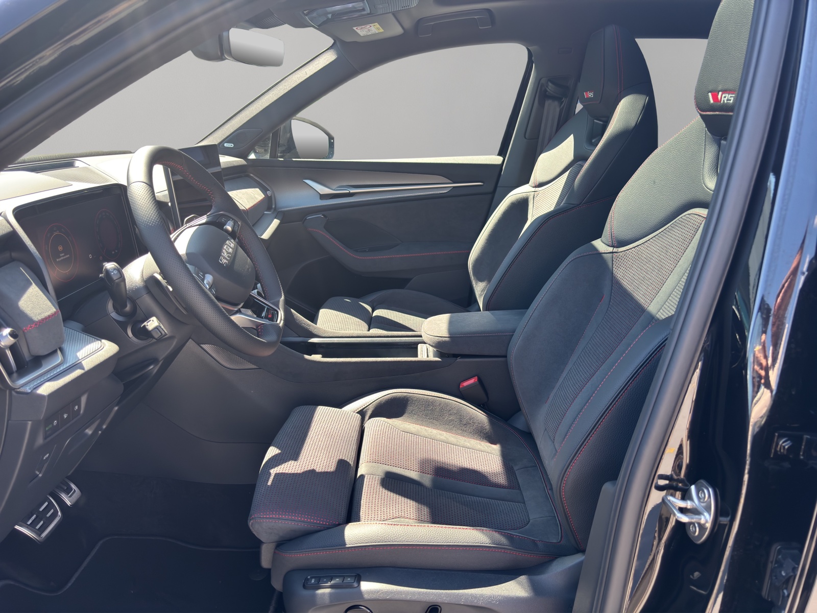 SKODA Kodiaq 2.0 TSI RS 4x4-image-8