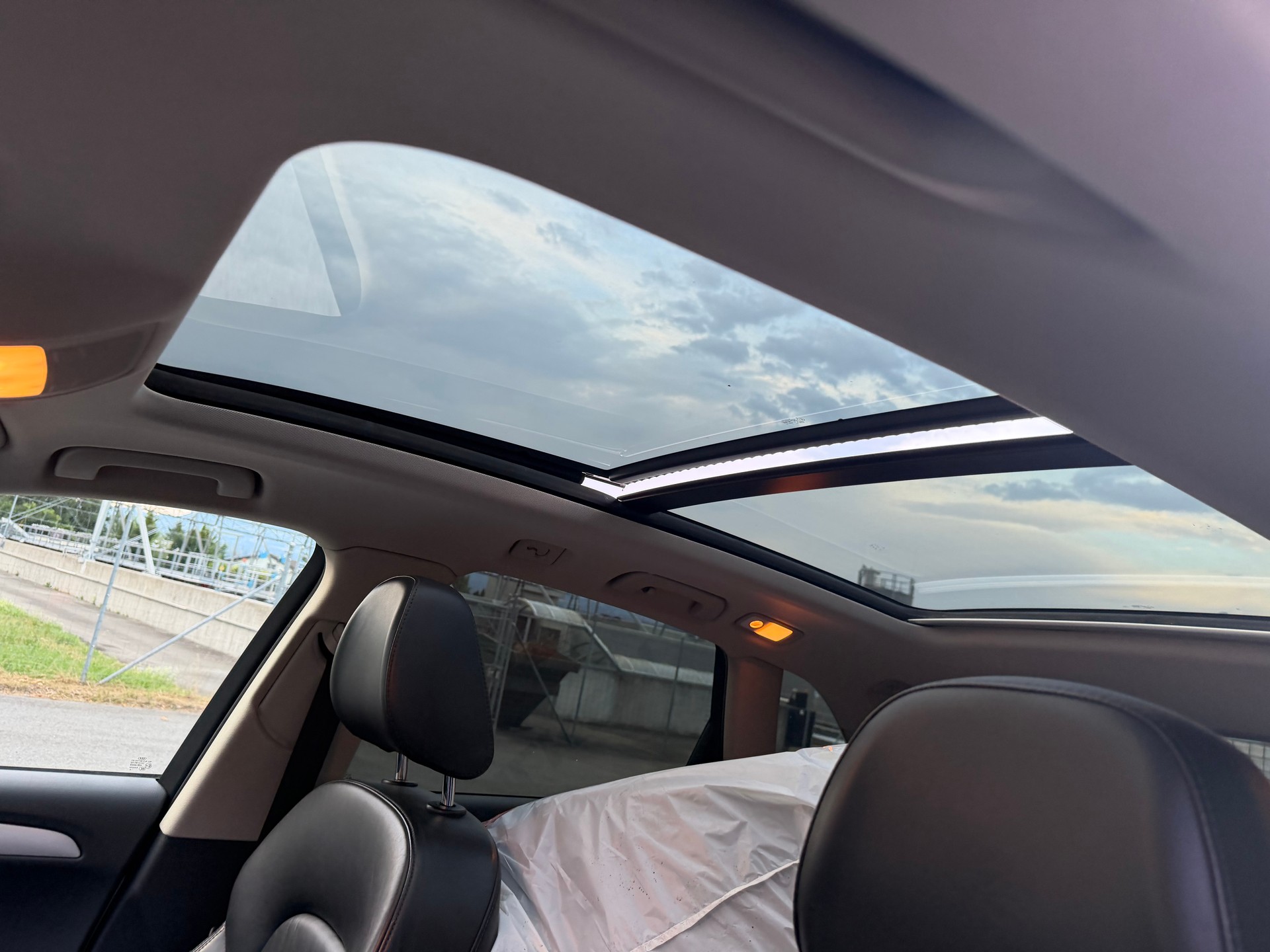 AUDI Q5 3.0 TDI quattro S-tronic-image-9