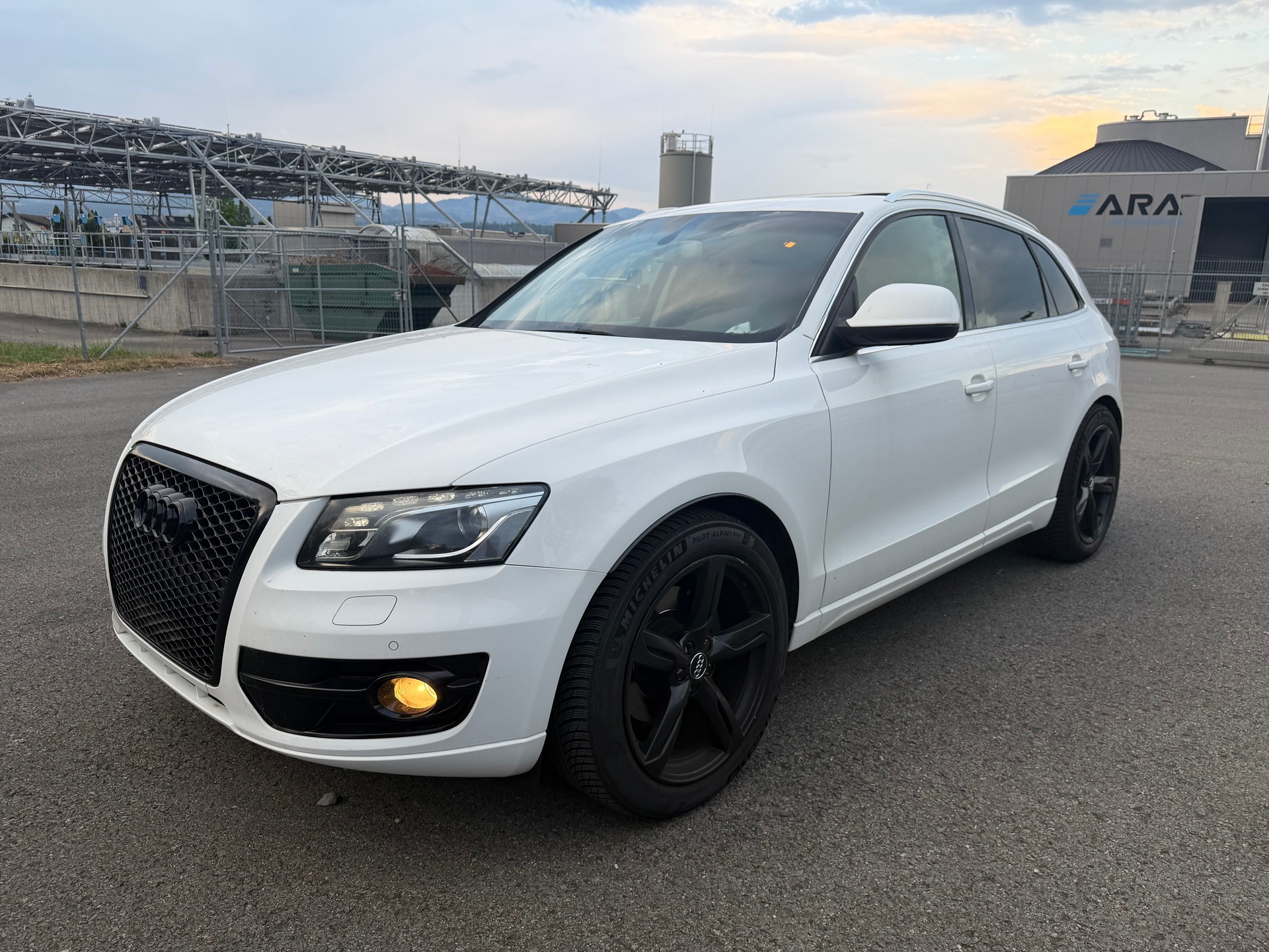 AUDI Q5 3.0 TDI quattro S-tronic-image-0