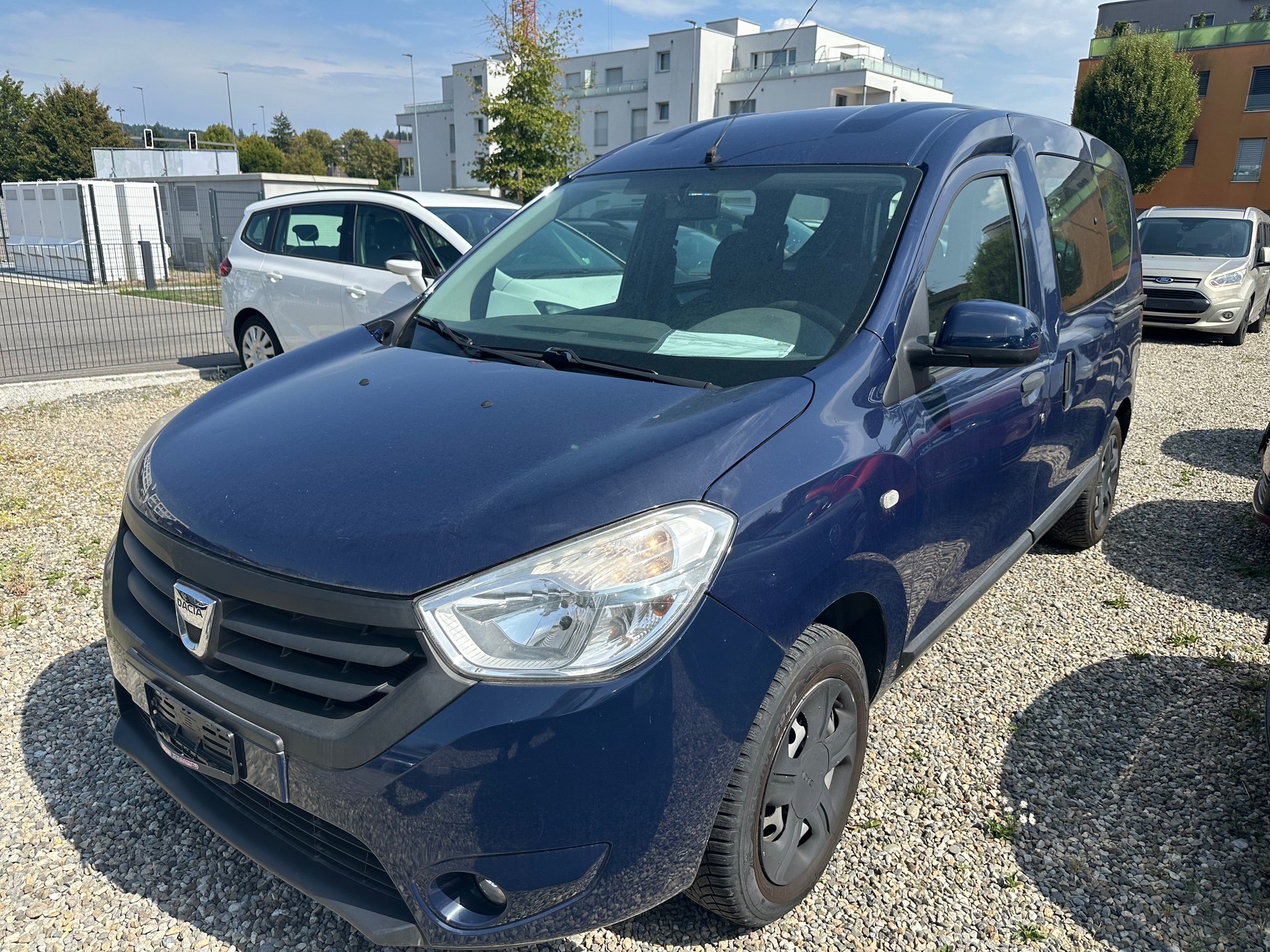 DACIA Dokker 1.2 T Supreme-image-1