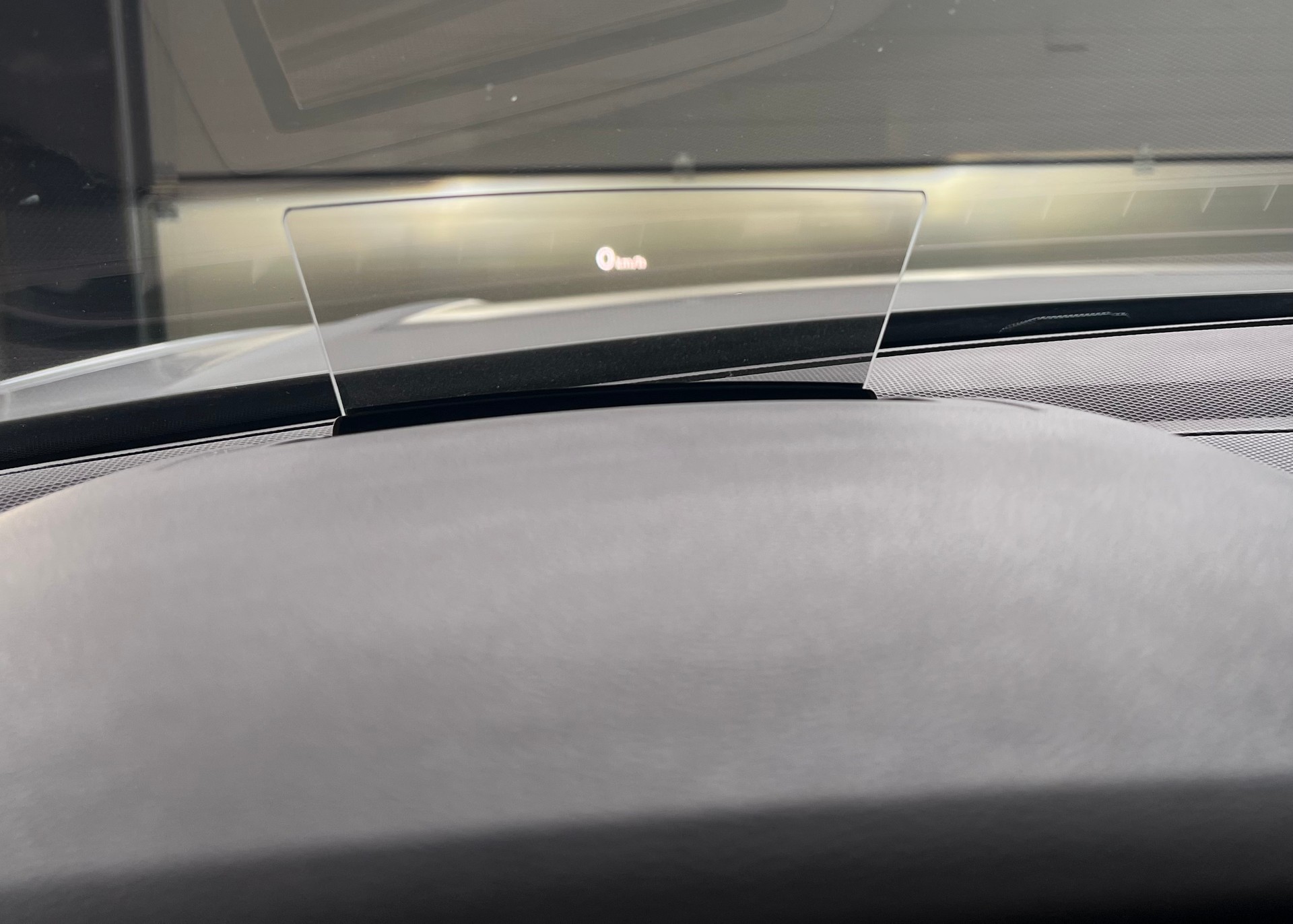 VW Tiguan 2.0TSI R-Line 4Motion DSG-image-11
