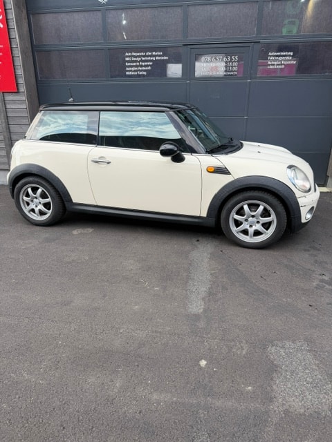 MINI R56 Pepper White Edition-image-1