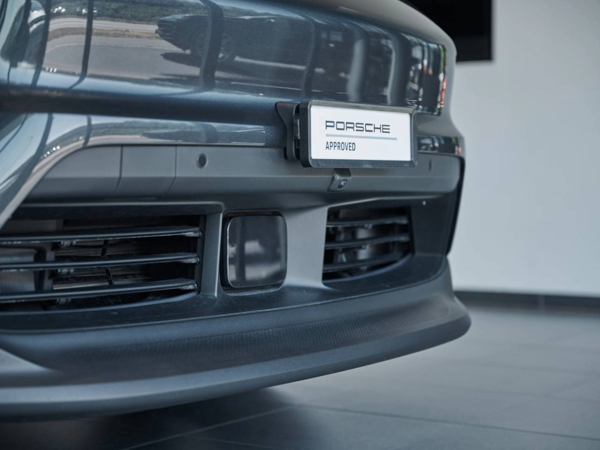 PORSCHE Macan 4-image-26