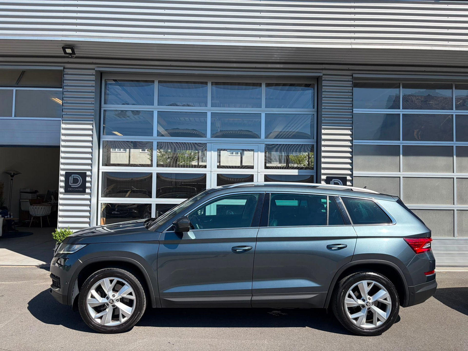 SKODA Kodiaq 2.0 TDI CR Style 4x4 DSG** 7 SITZE/ AHK 2000 Kg**