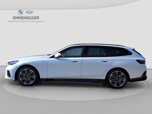 BMW 520d xDr 48V Tour M Sport-image-1