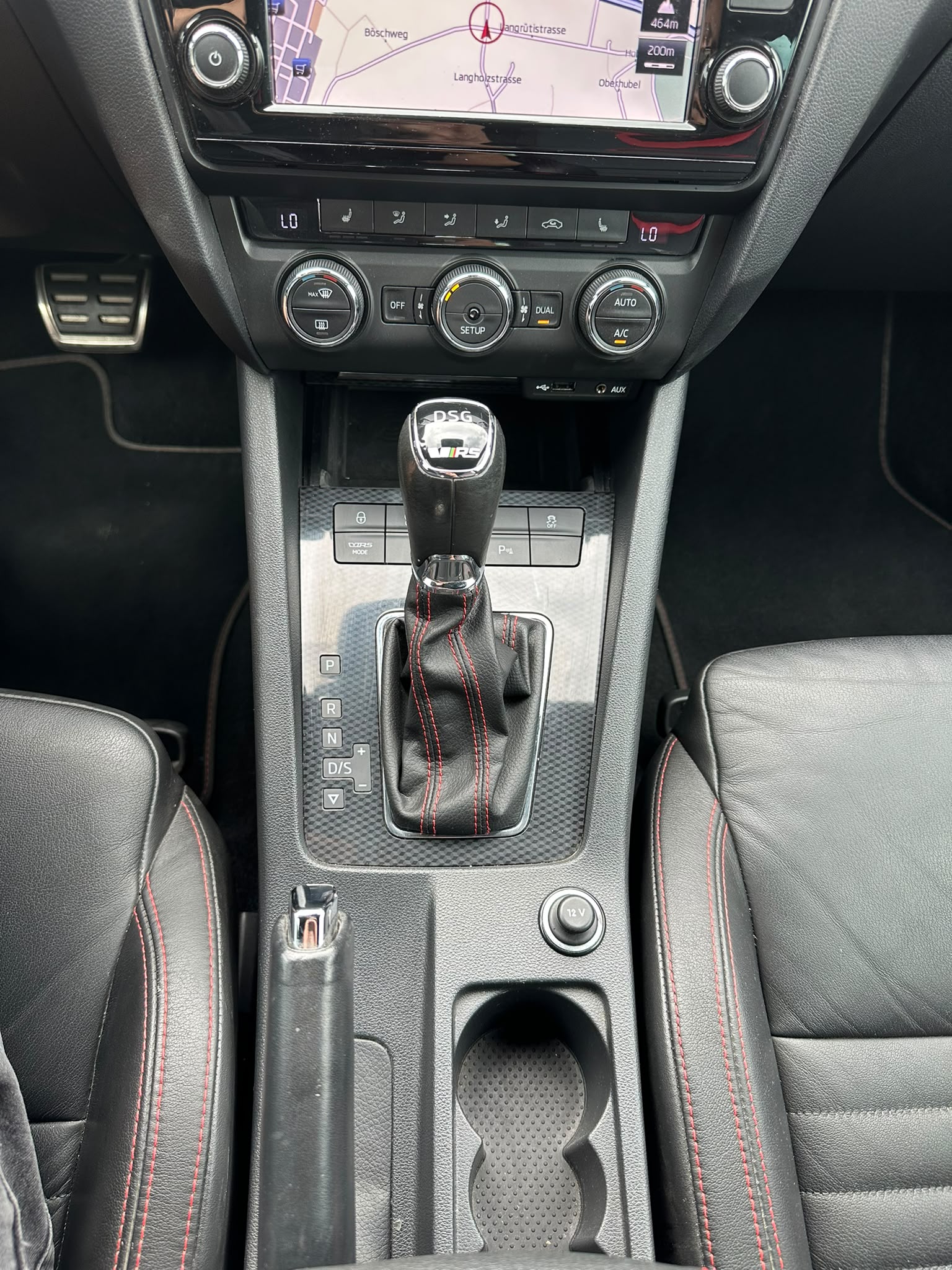 SKODA Octavia Combi 2.0 TSI RS DSG-image-22