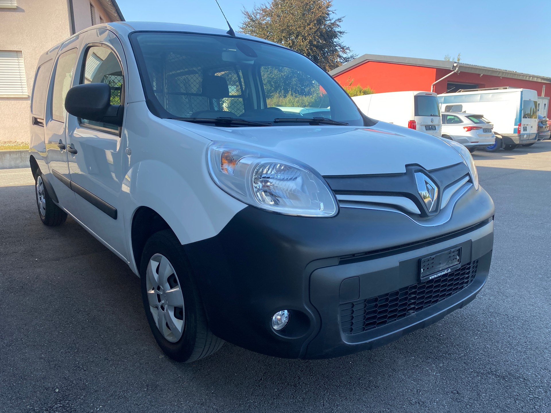 RENAULT Kangoo Maxi dCi 110 ENERGY Business 5 Pl. / 5 pl.-image-3