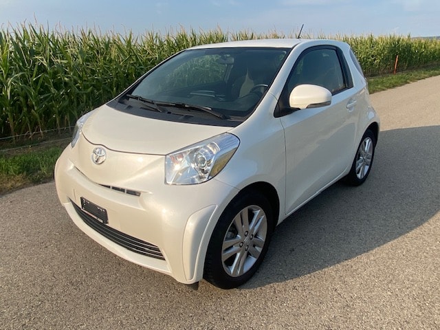 TOYOTA iQ 1.0 VVT-i Luna-image-1