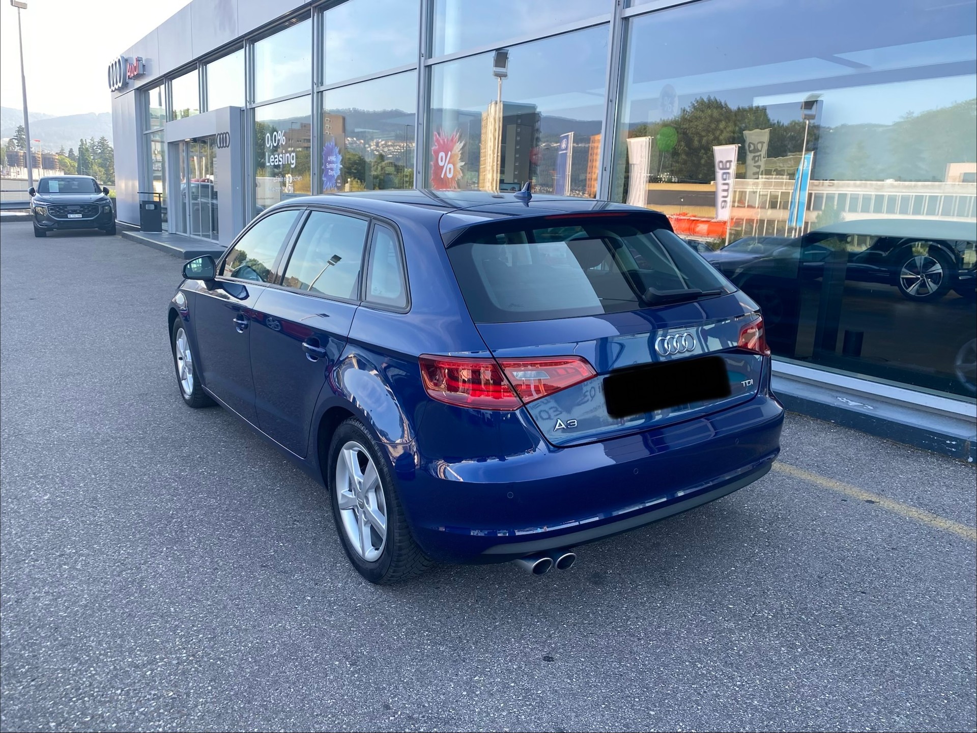 AUDI 2.0 TDI 150 Ambition (Sportback)-image-2