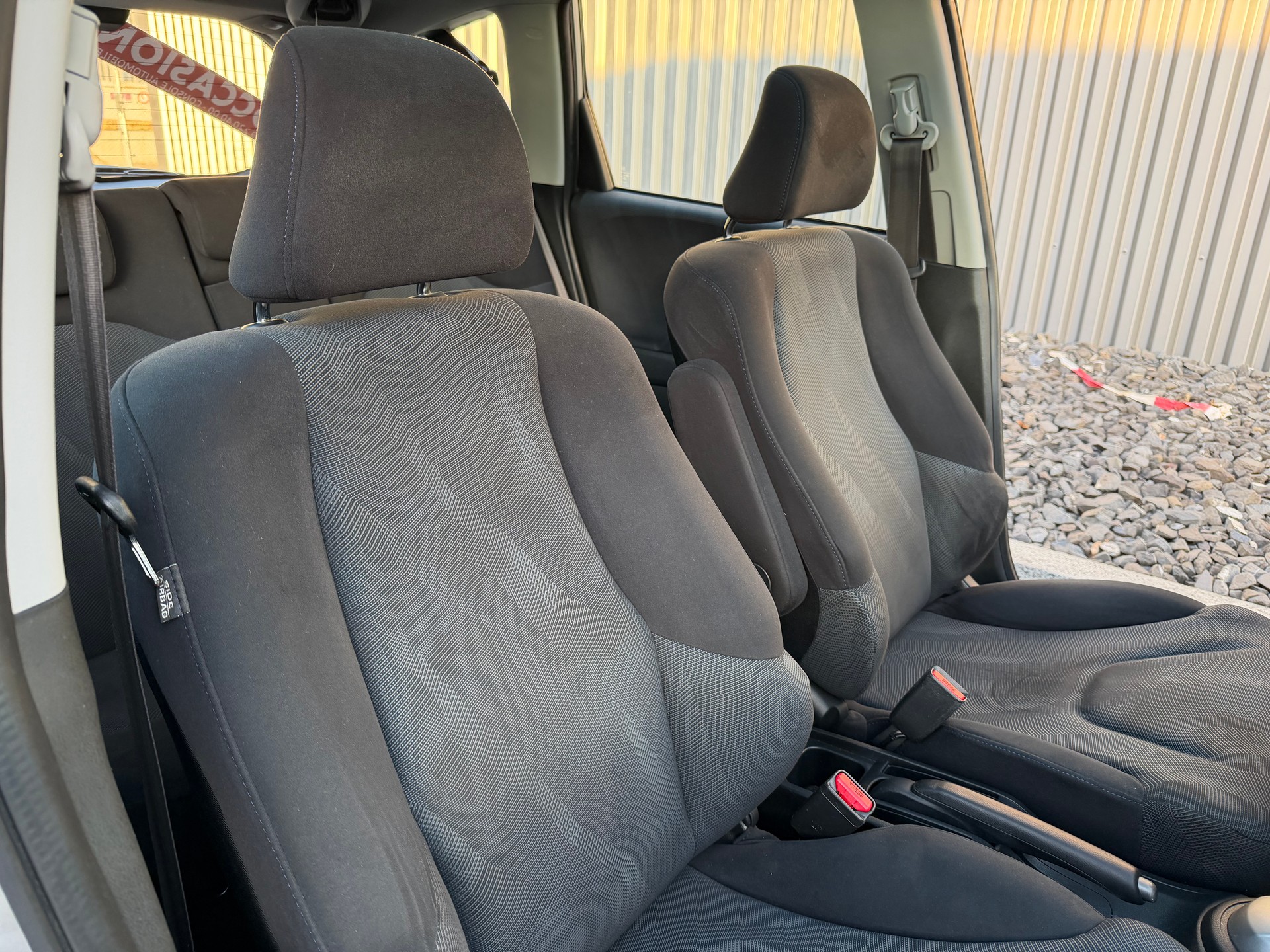 HONDA Jazz 1.4i Elegance i-Shift AUTOMATIQUE-image-18