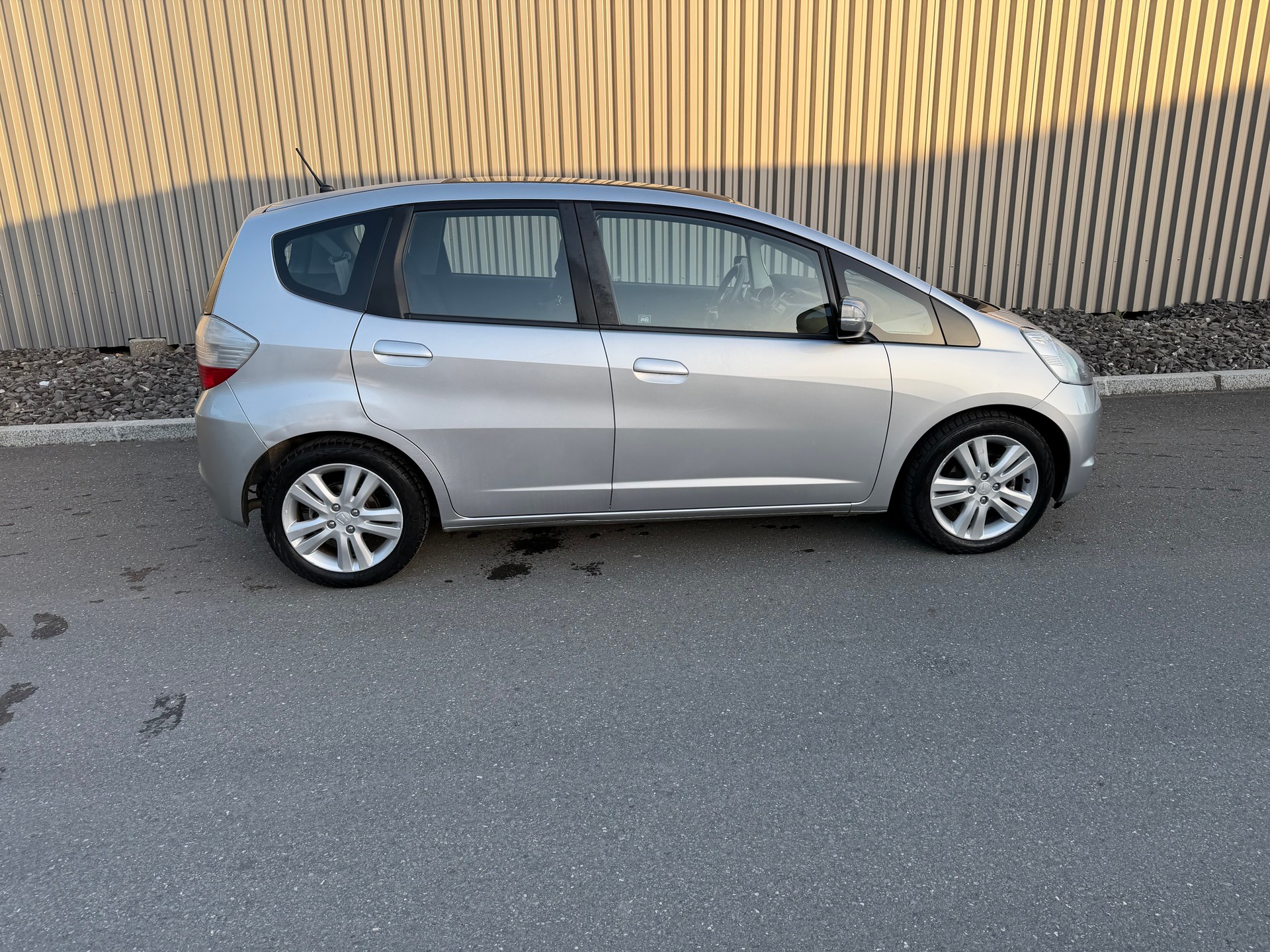 HONDA Jazz 1.4i Elegance i-Shift AUTOMATIQUE-image-6