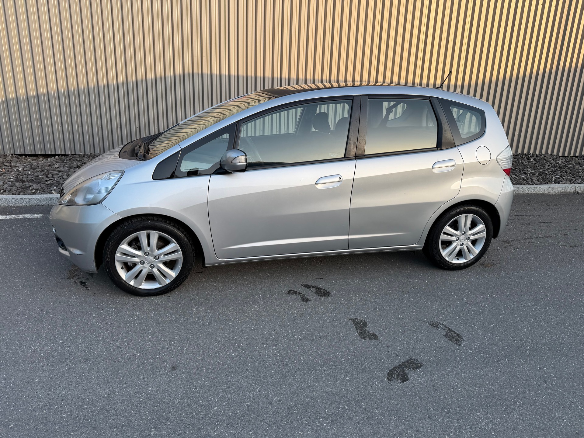 HONDA Jazz 1.4i Elegance i-Shift AUTOMATIQUE-showroom-element-1
