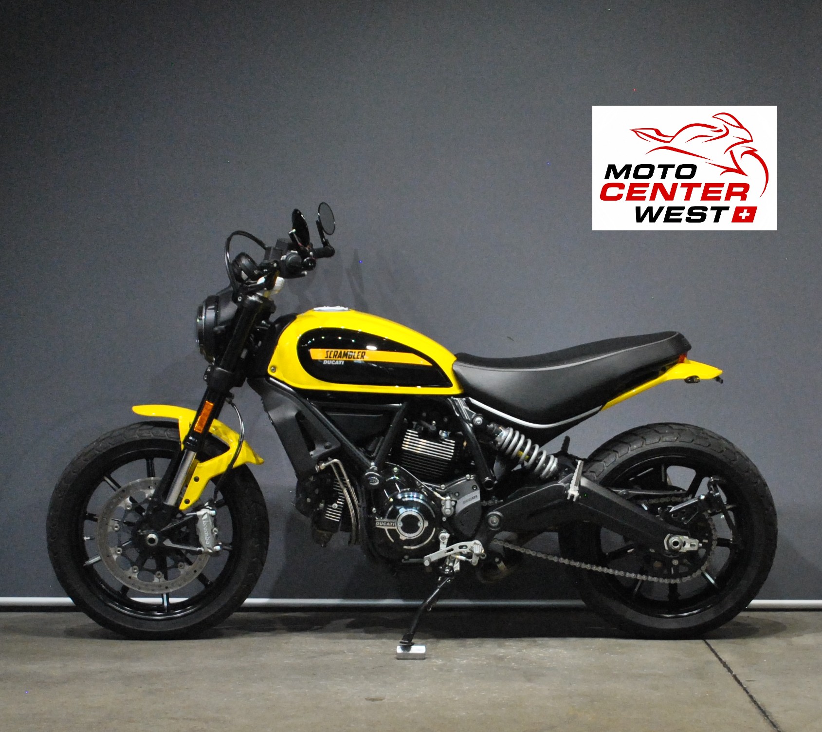 DUCATI Scrambler 800 Street Classic (35kW) ABS-showroom-element-2