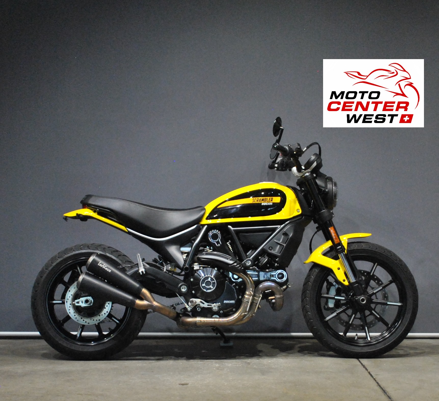 DUCATI Scrambler 800 Street Classic (35kW) ABS-showroom-element-1