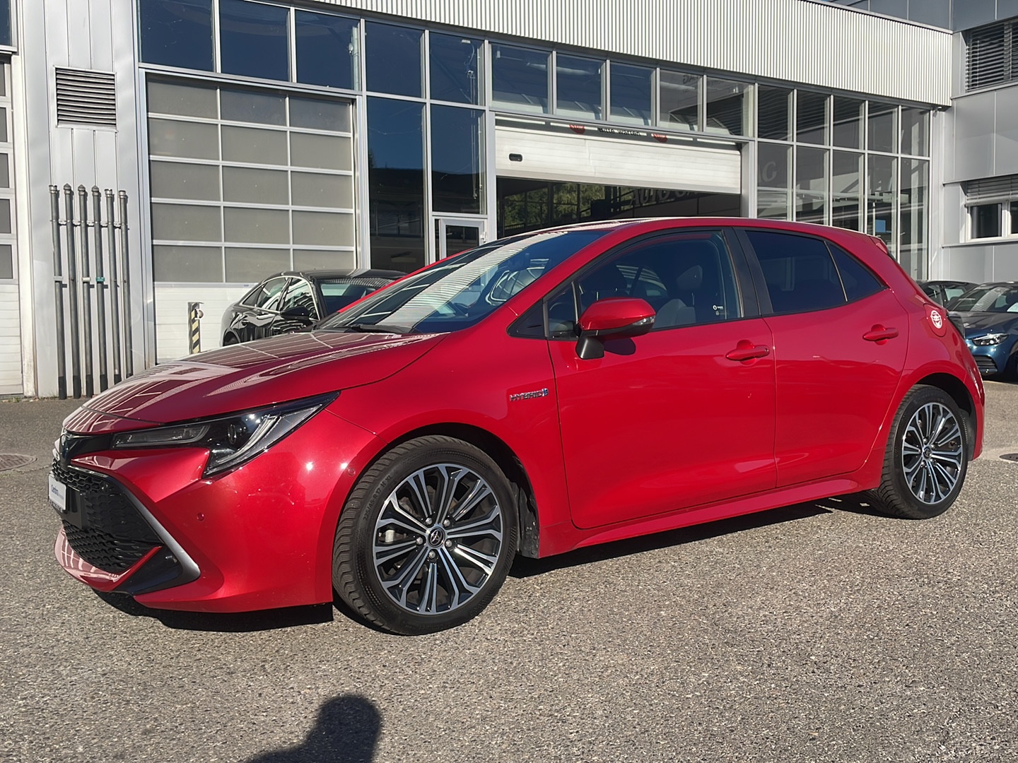 TOYOTA Corolla 1.8 HSD Trend e-CVT-image-0
