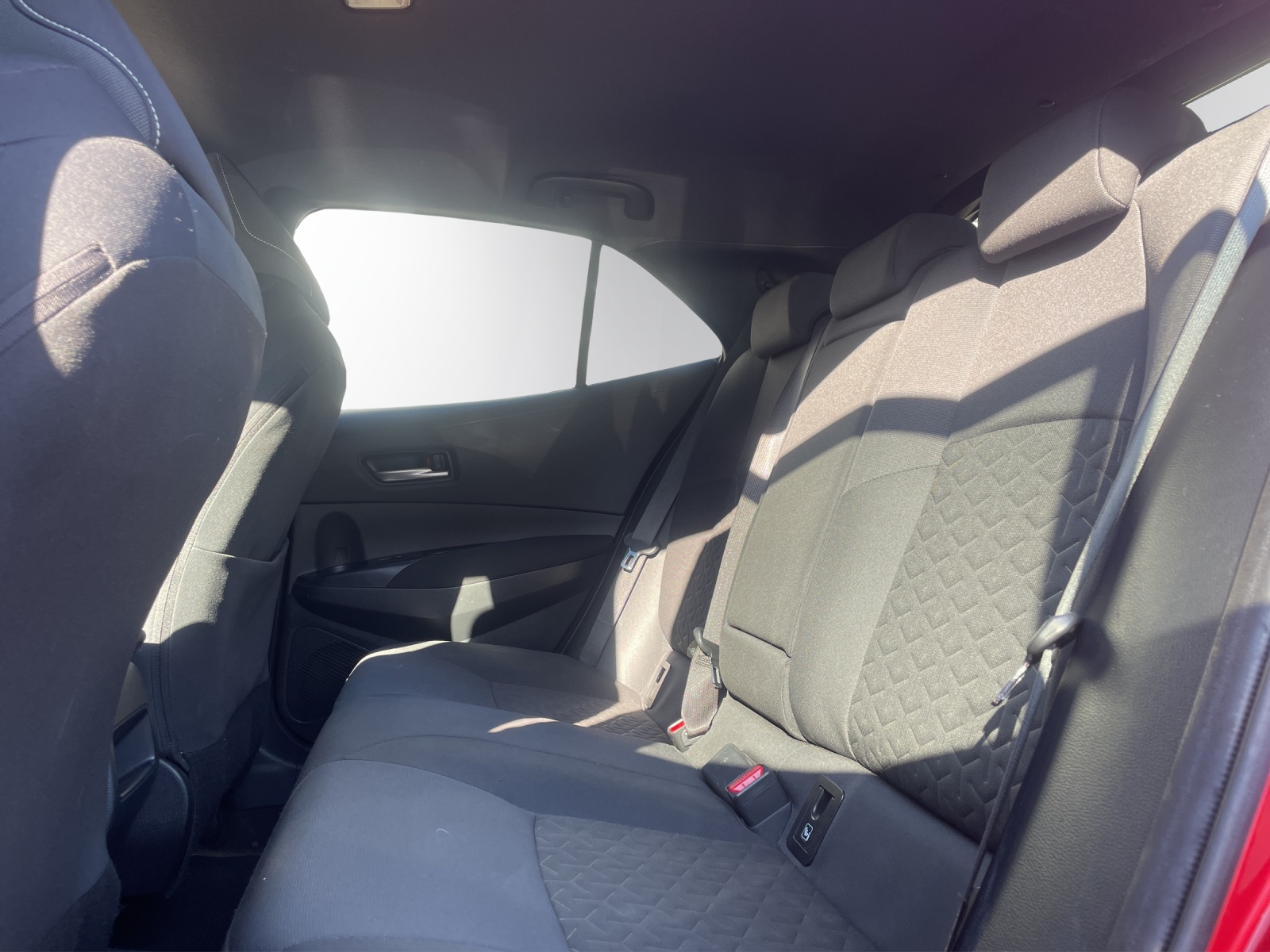 TOYOTA Corolla 1.8 HSD Trend e-CVT-image-14